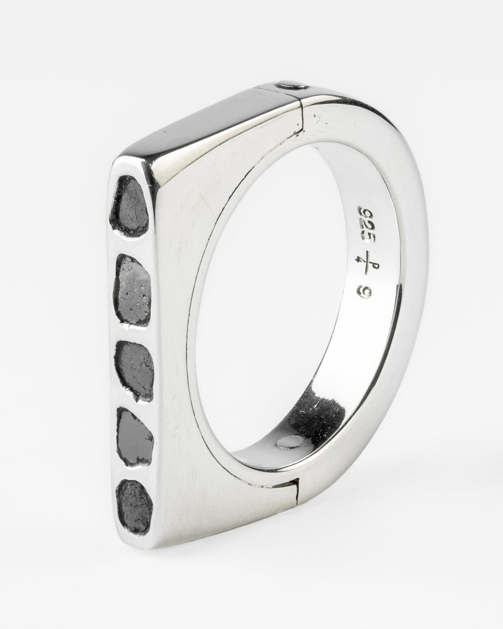 Sistema Ring (Mega Pavé, Polished Black Diamond Slabs, Oval, 4mm, PA+PBLKDIA)