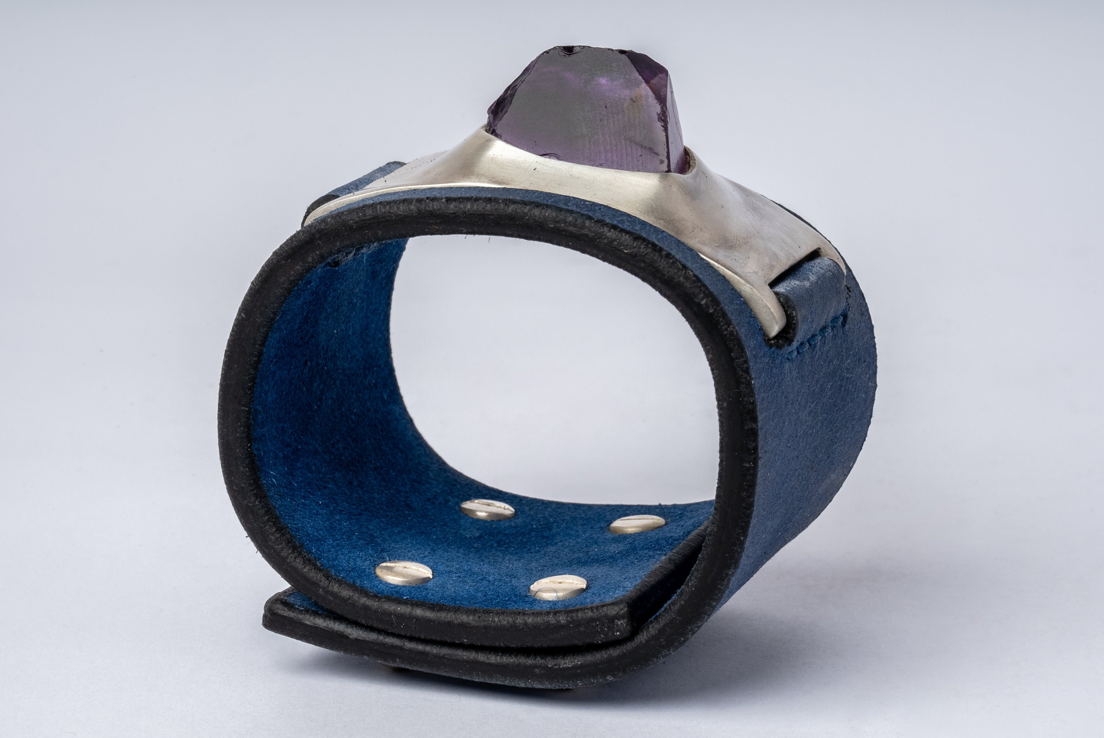 Amulet Cuff (Terrestrial, Amethyst, AS+AME+BKW)
