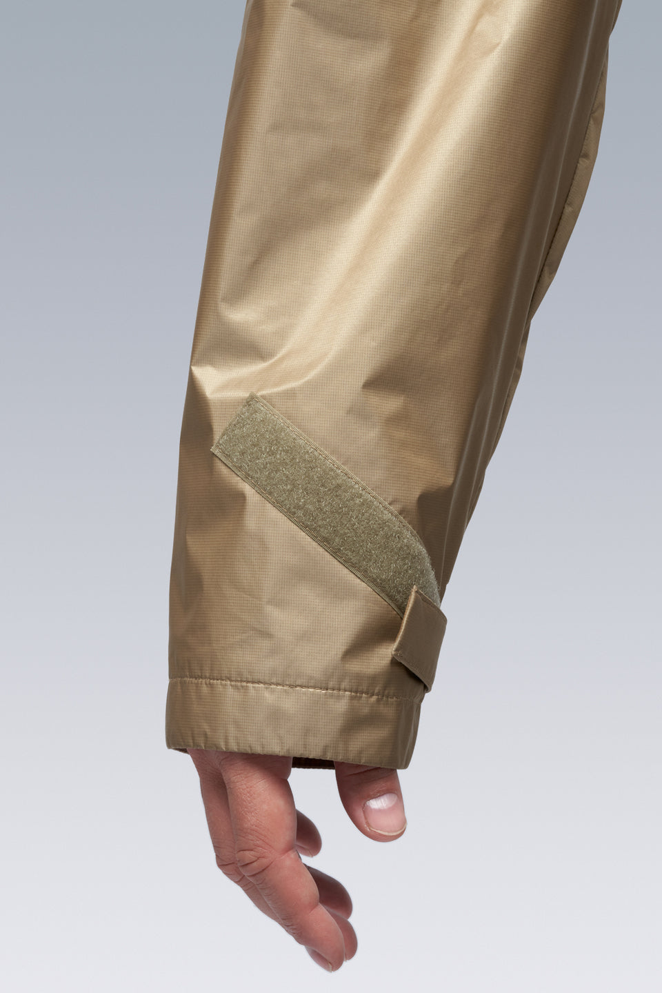 J95-WS 2L Gore-Tex Infinium™ Windstopper® Jacket - Black/Khaki