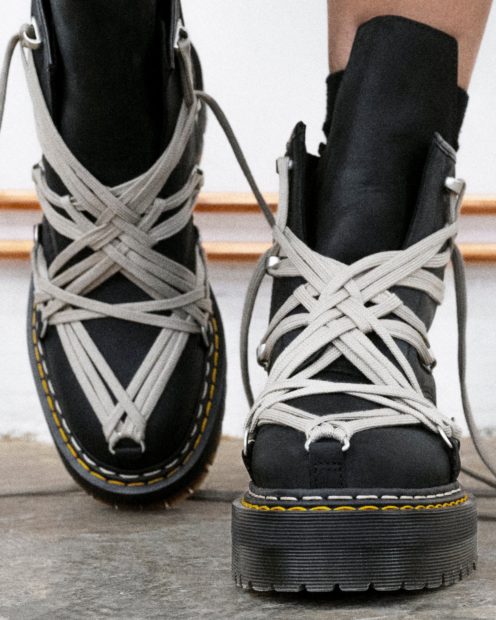 1460 QUAD SOLE MEGALACE® BOOT