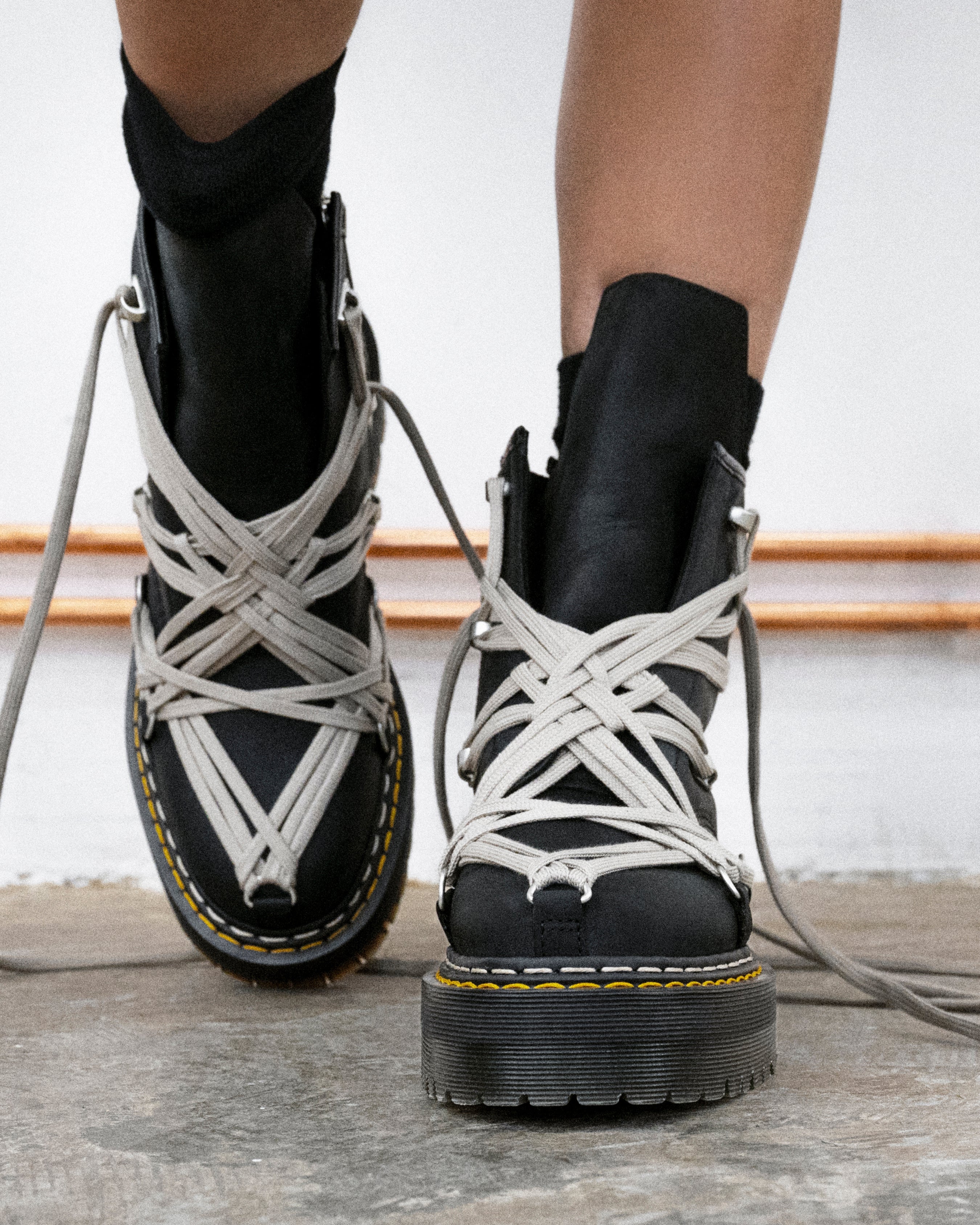 1460 QUAD SOLE MEGALACE® BOOT