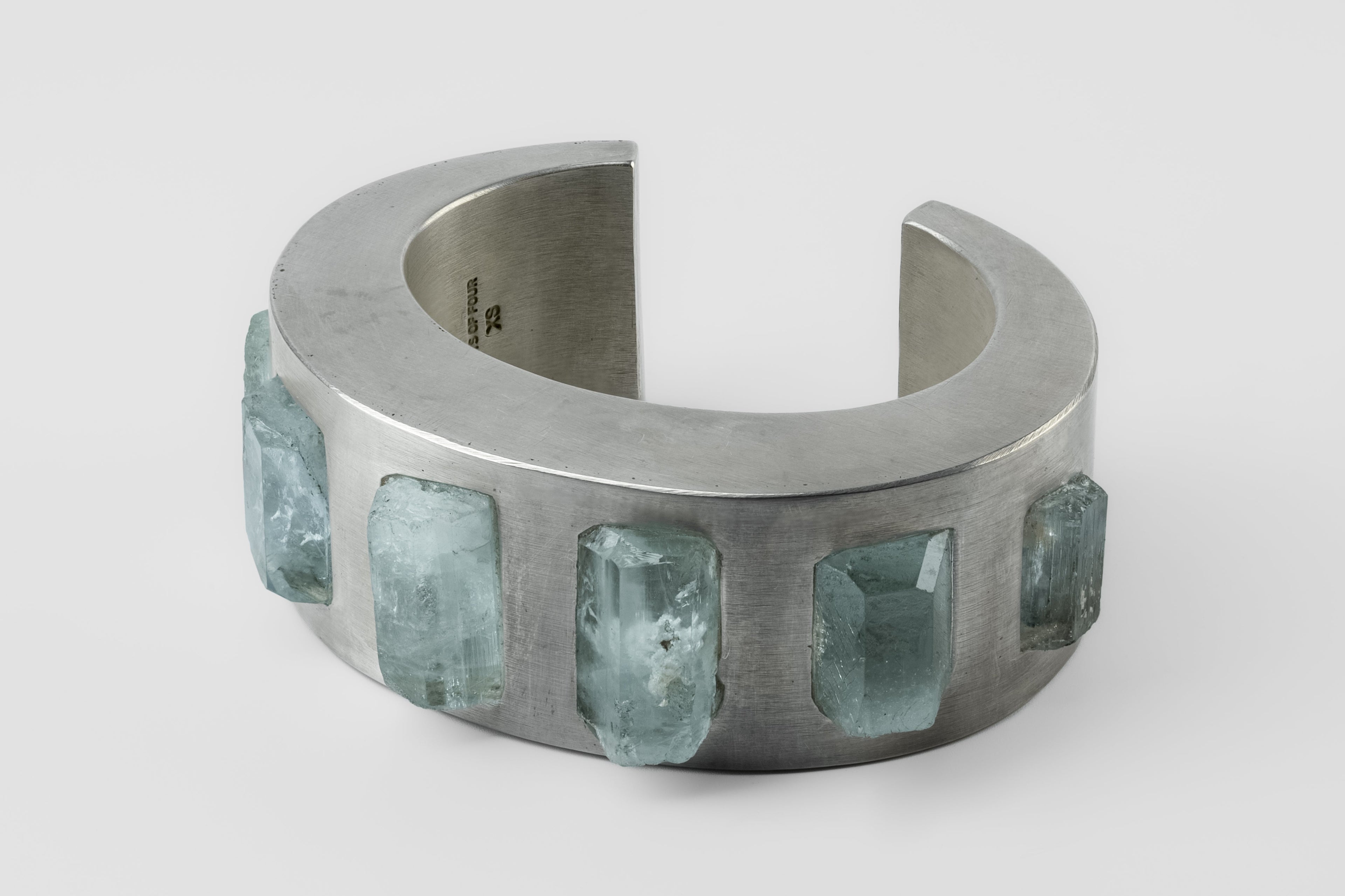 Crescent Bracelet (Embed, Aquamarine, 30mm, AS+AQU)