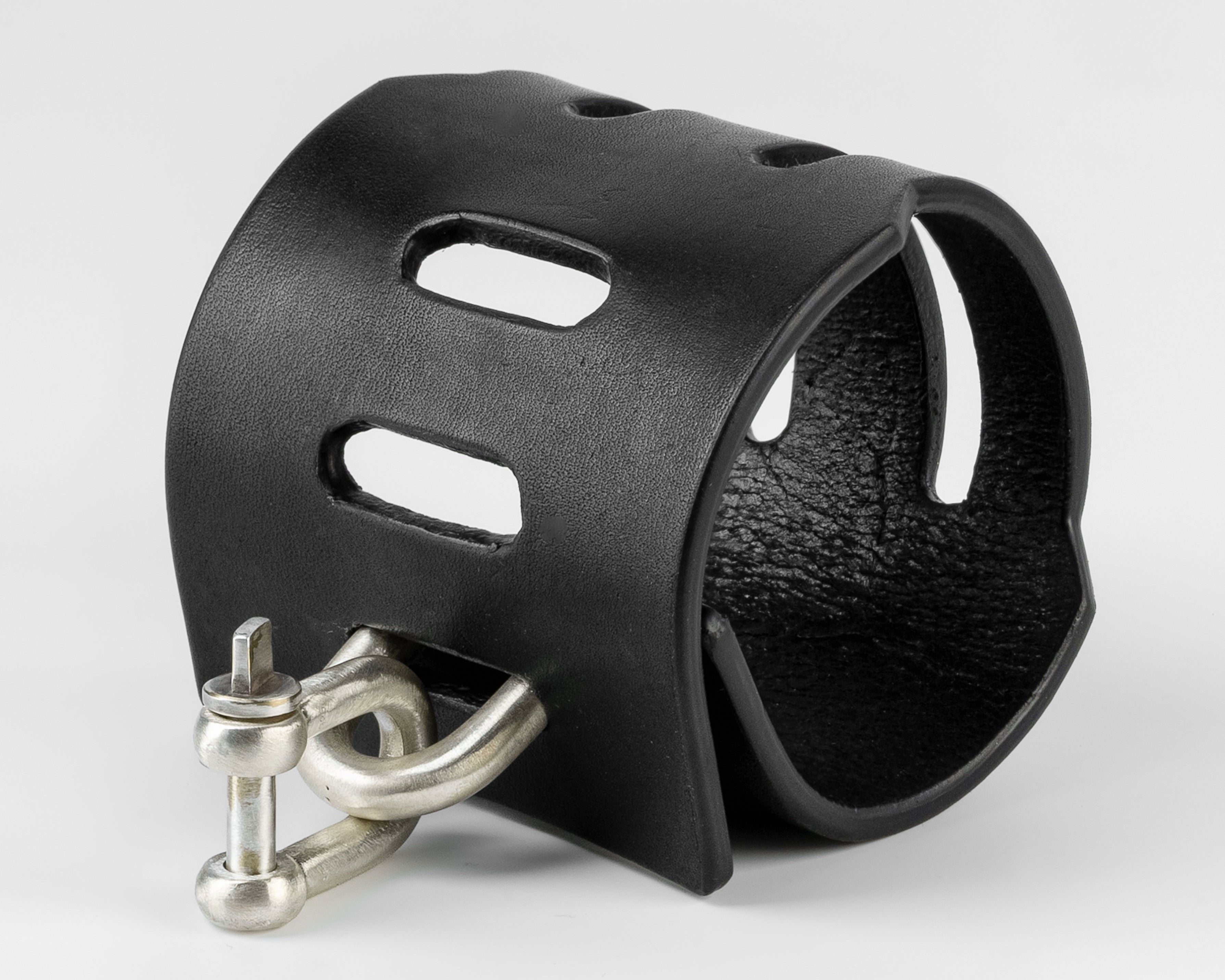 Restraint Charm Bracelet v2 (Slit, 70mm, BLK+MA)