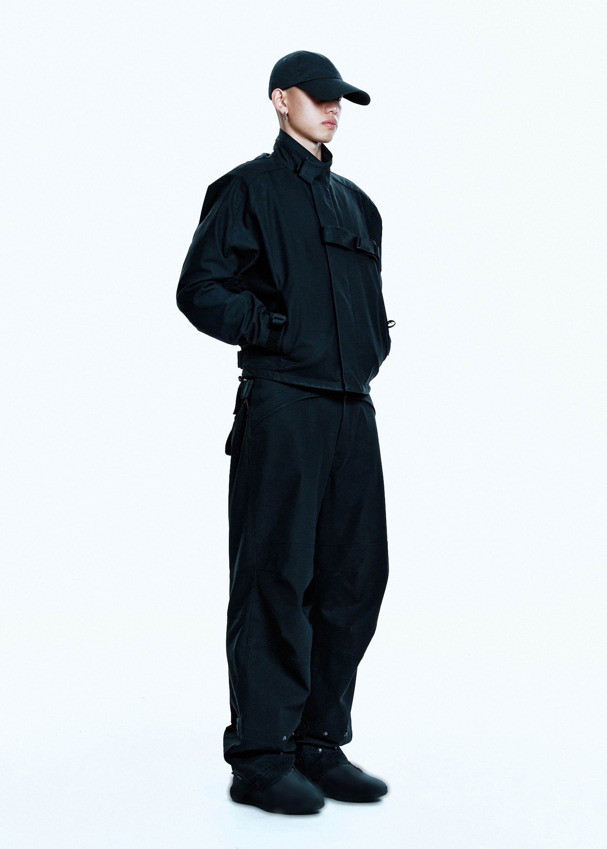 BIKER PANTS W/ DETACHABLE BAG