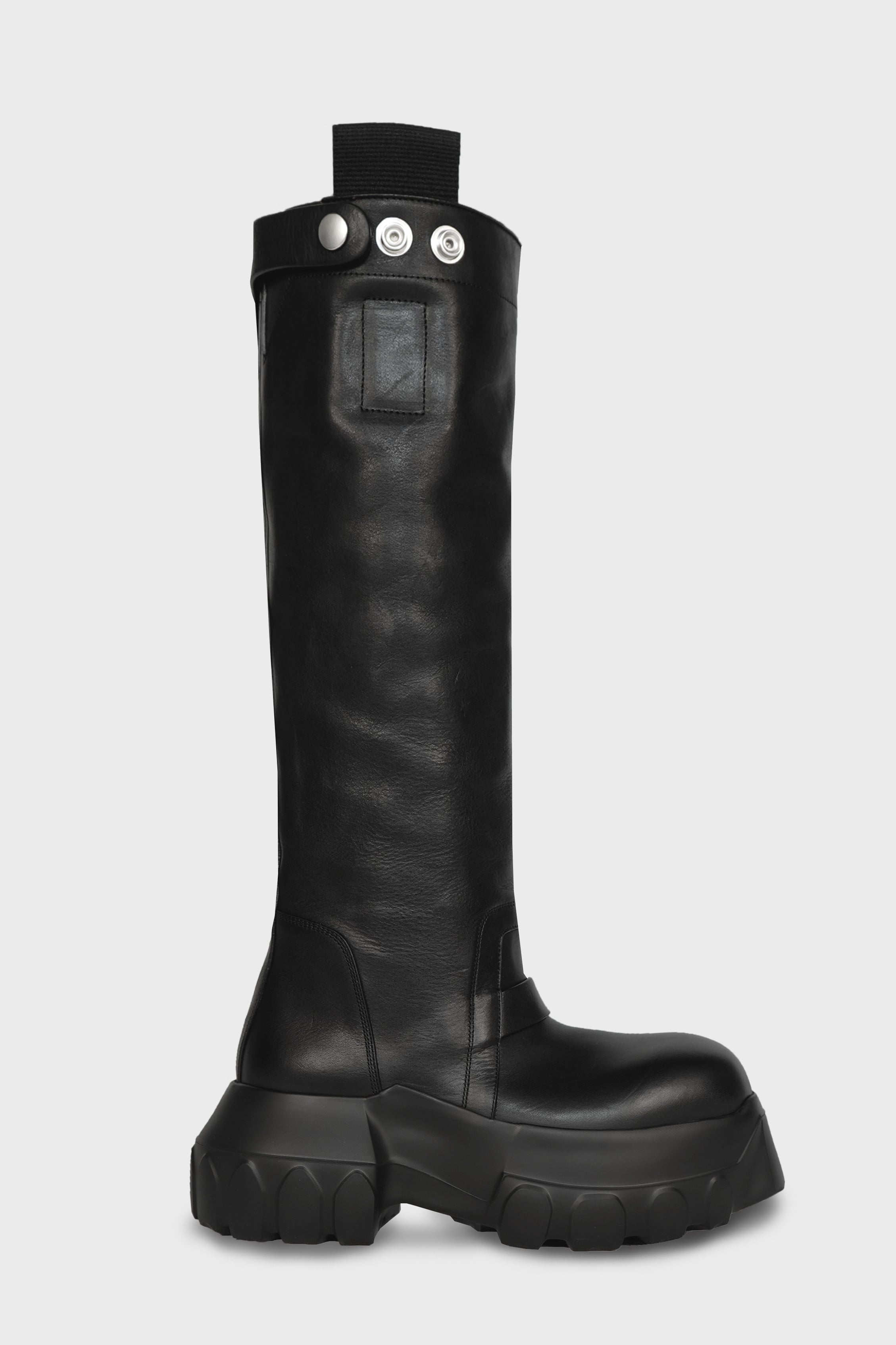 PULL ON MEGA TRACTOR