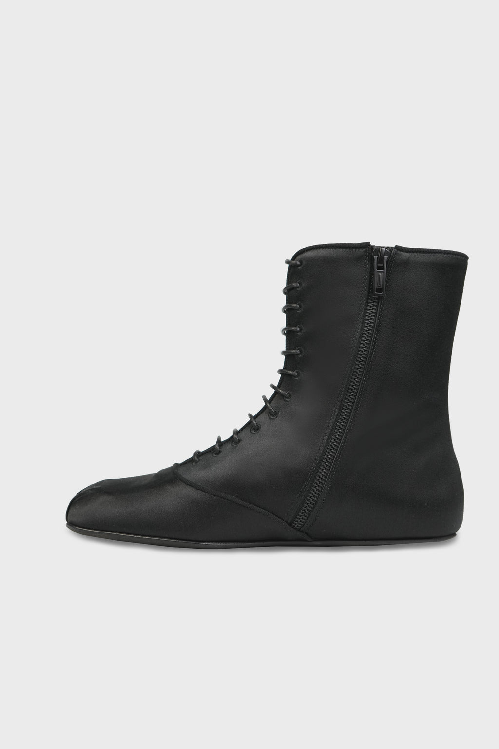 MONIL SQUARED ANKLE BOOTS BLACK