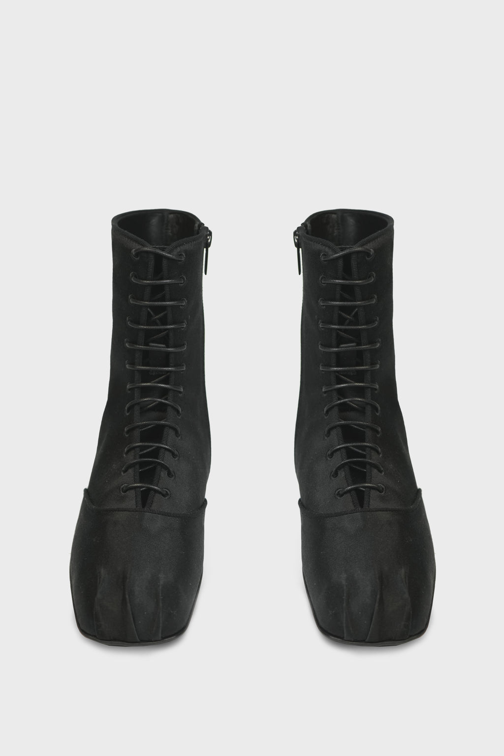MONIL SQUARED ANKLE BOOTS BLACK