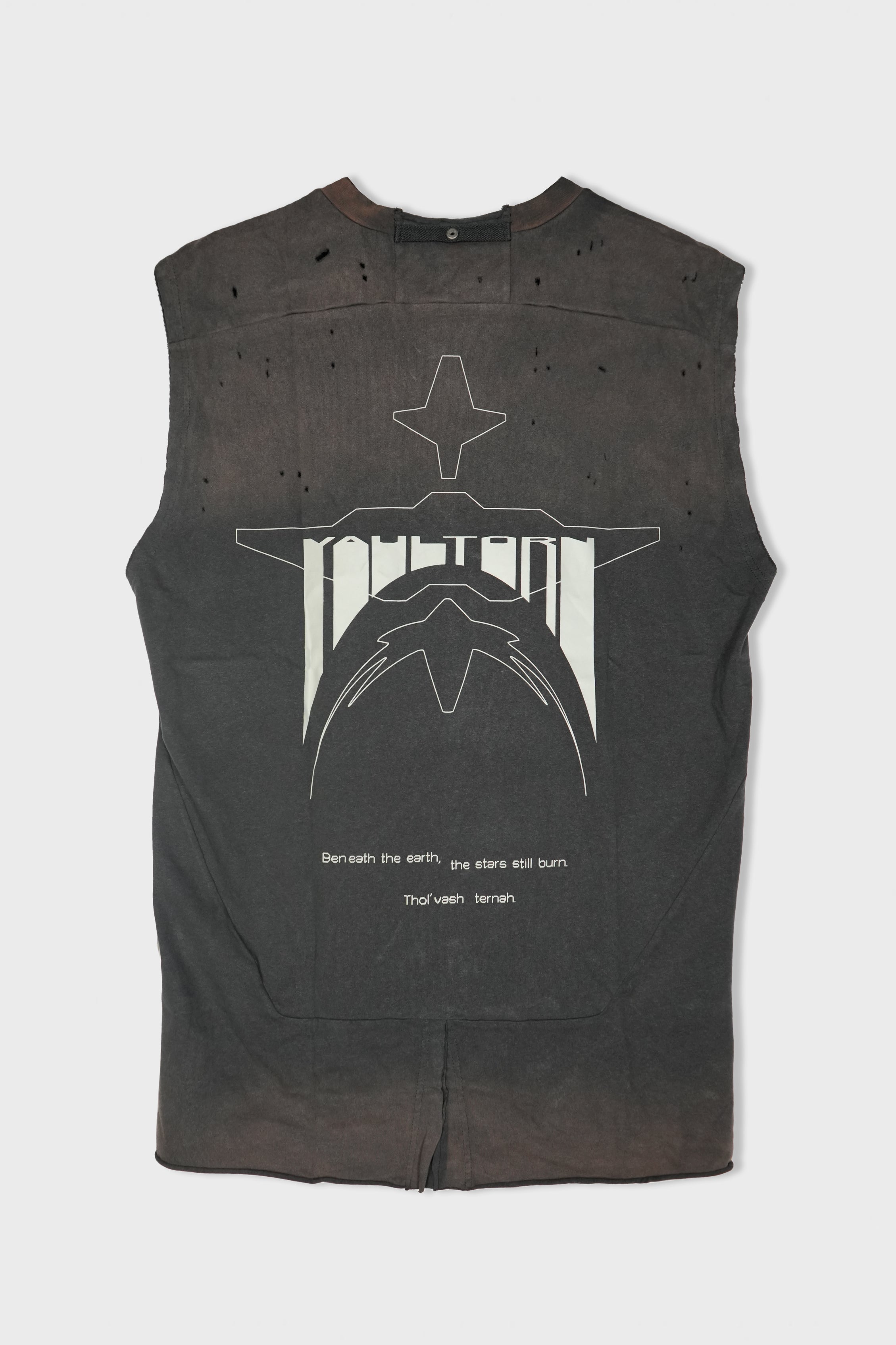 REA-PESA / WORMHOLE-ETCHED TANK