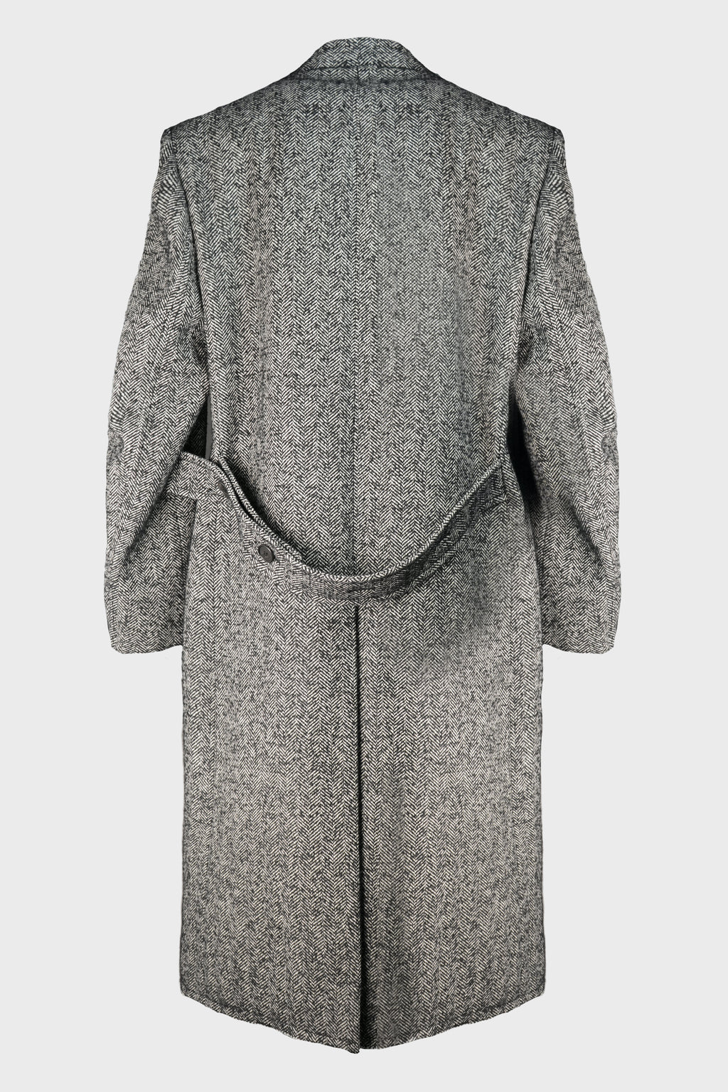 DOUBLE-BREASTED TAILORED COAT