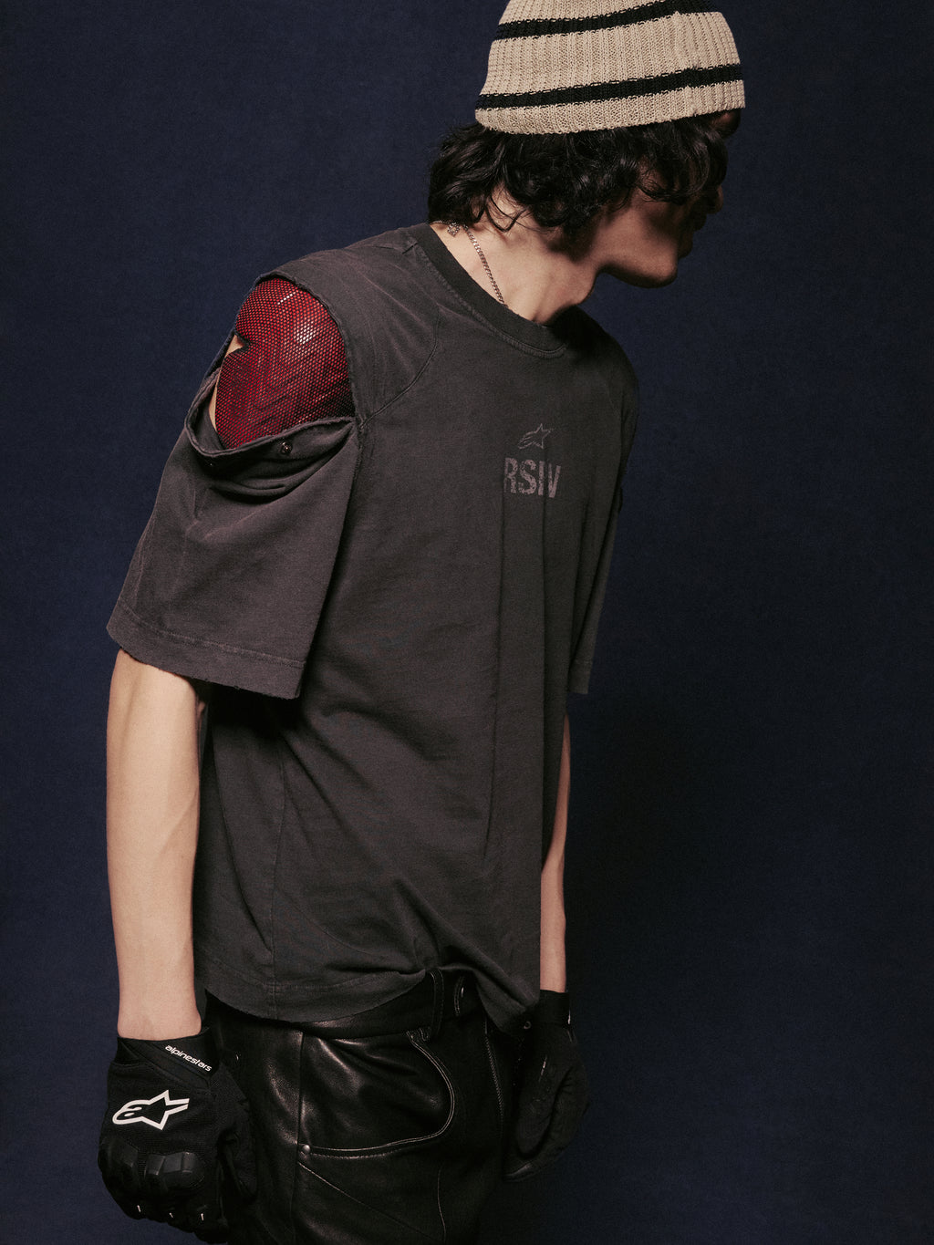RSRV GEAR UP SS TEE BLACK
