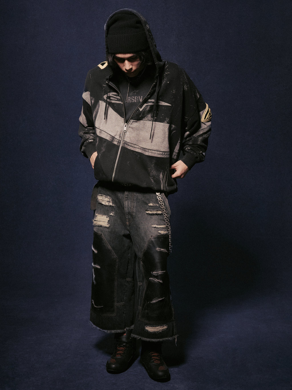 RSRV SCANNED HOODIE BLACK