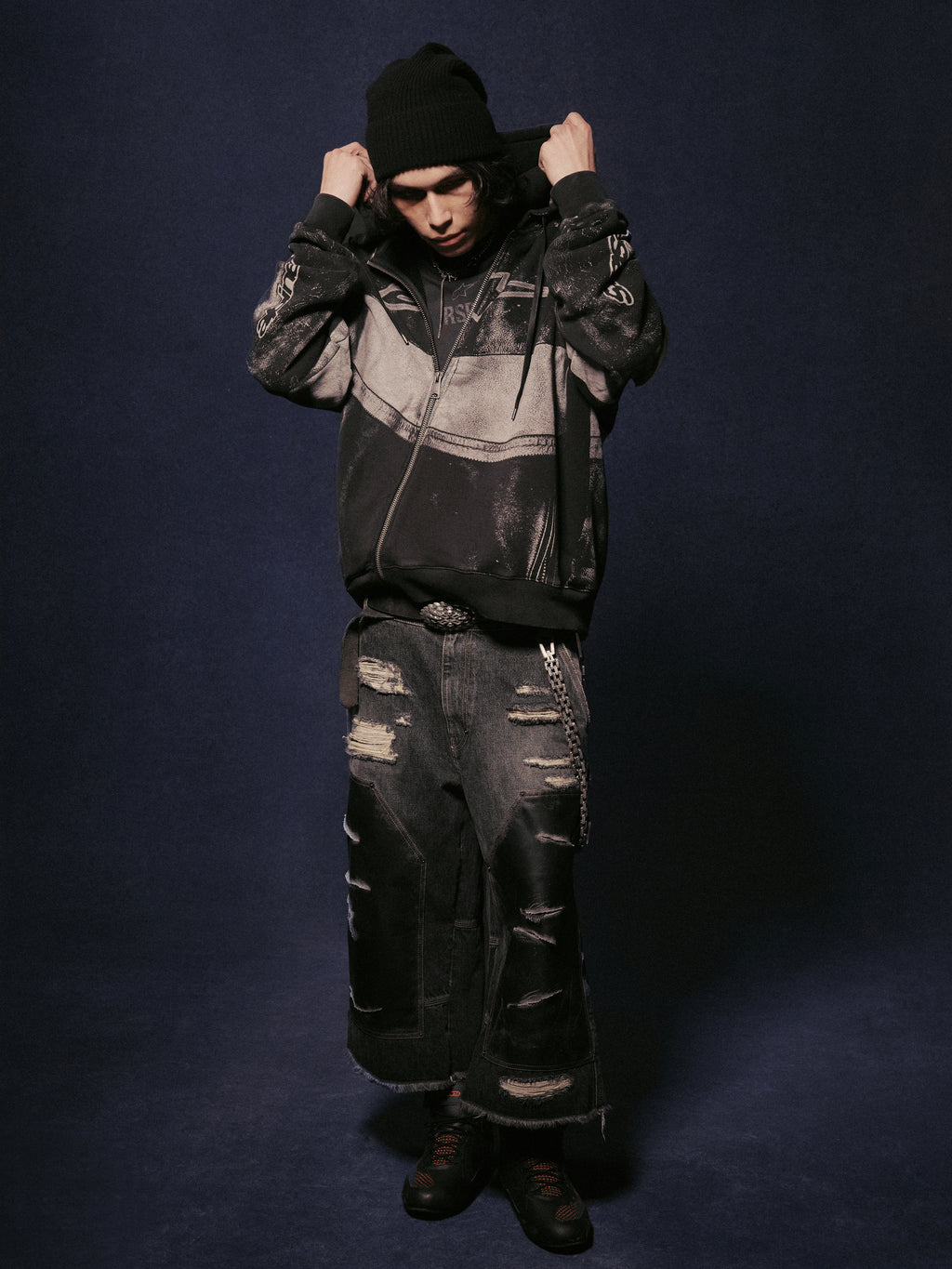 RSRV SCANNED HOODIE BLACK