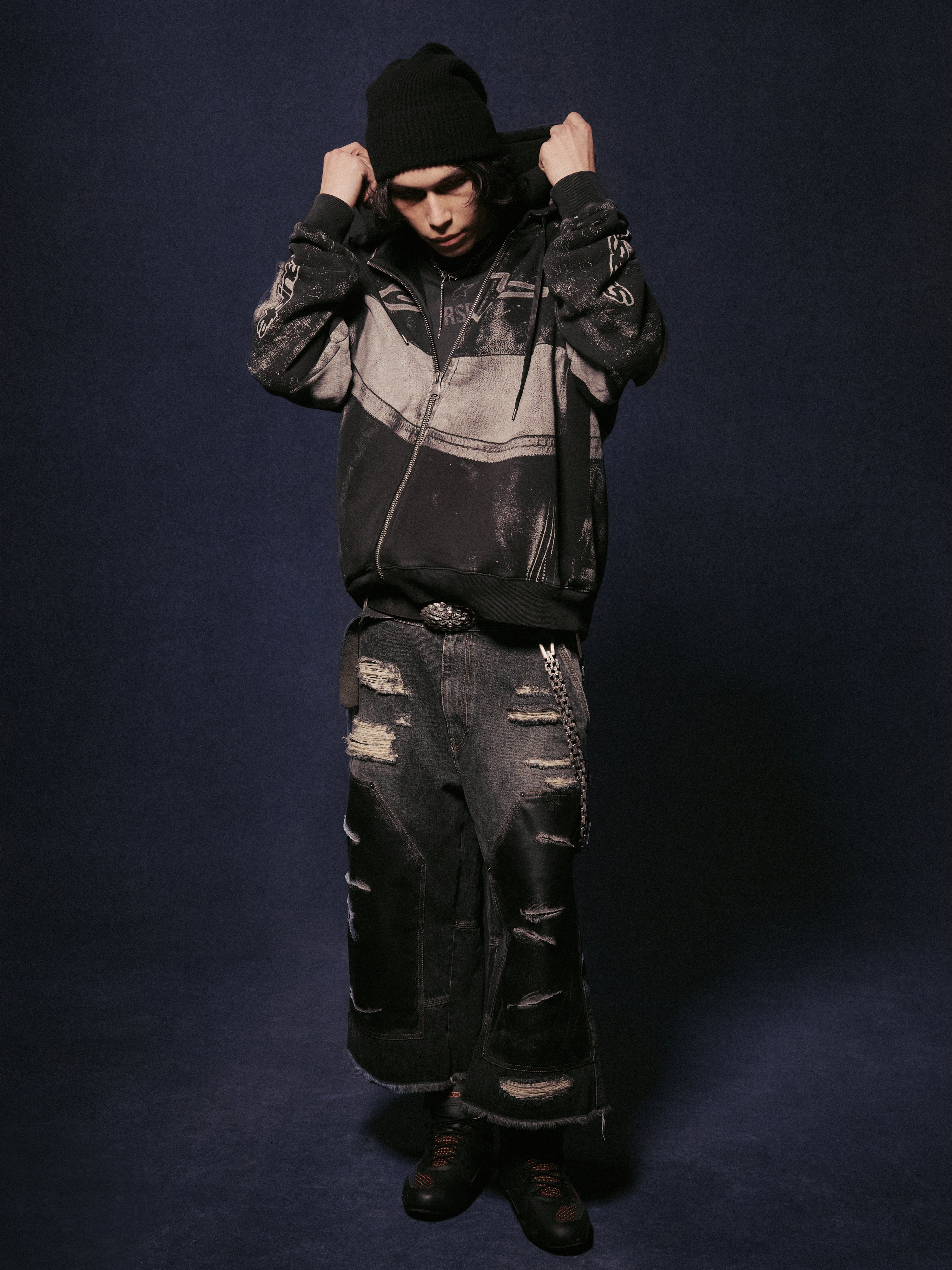 RSRV SCANNED HOODIE BLACK