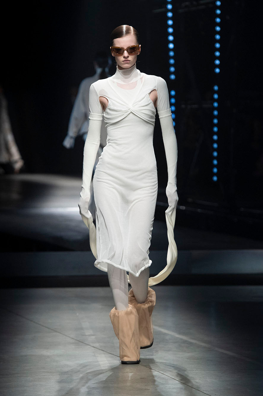 TRANSPARENT KNIT LONG DRESS NUDE