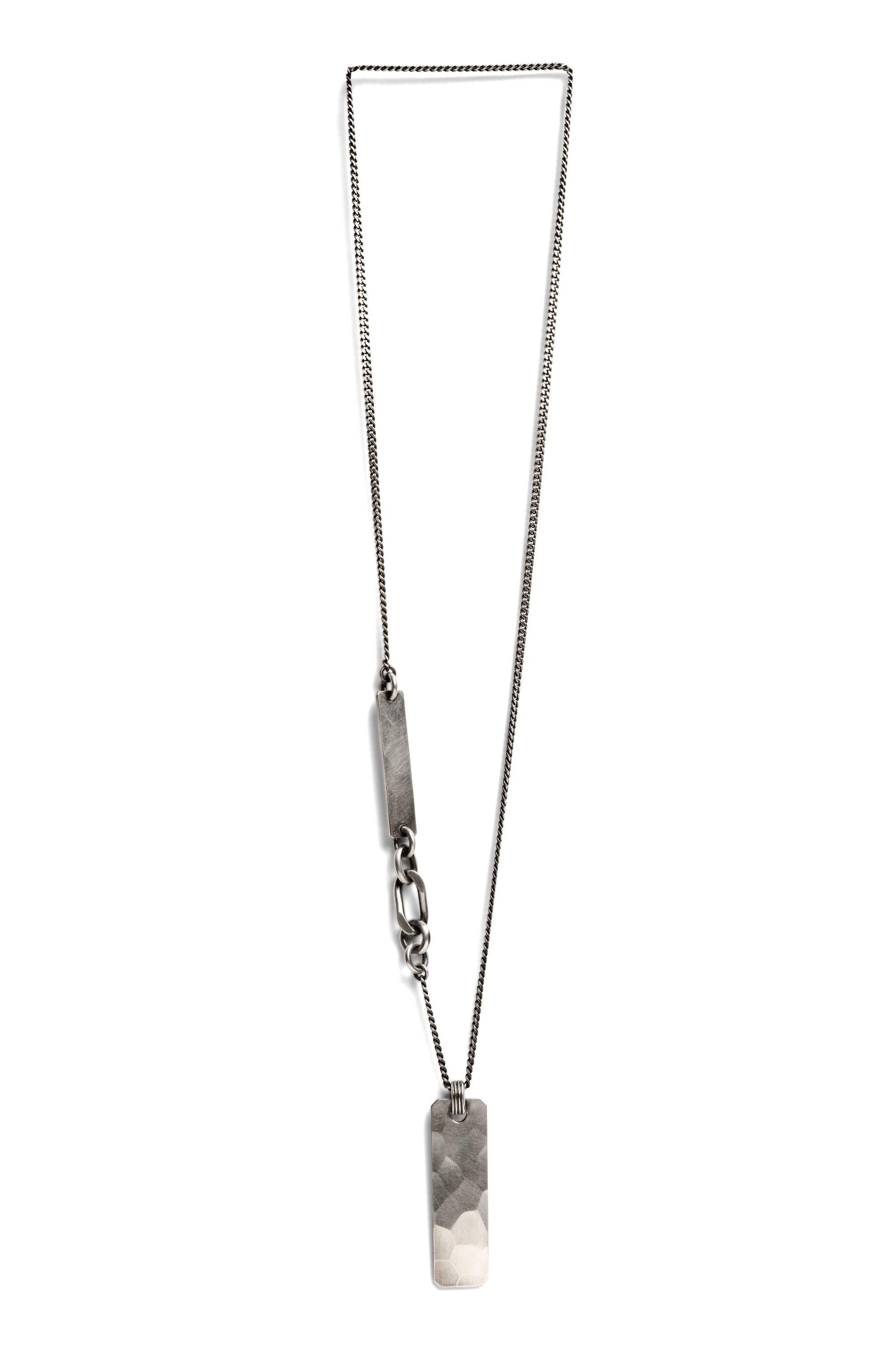 NECKLACE TAG HAMMERED