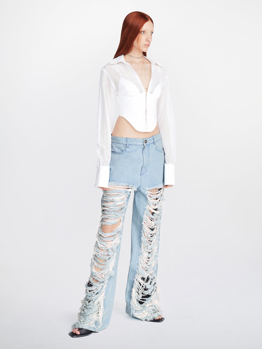 CLASSIC DENIM FRAYED PANTS
