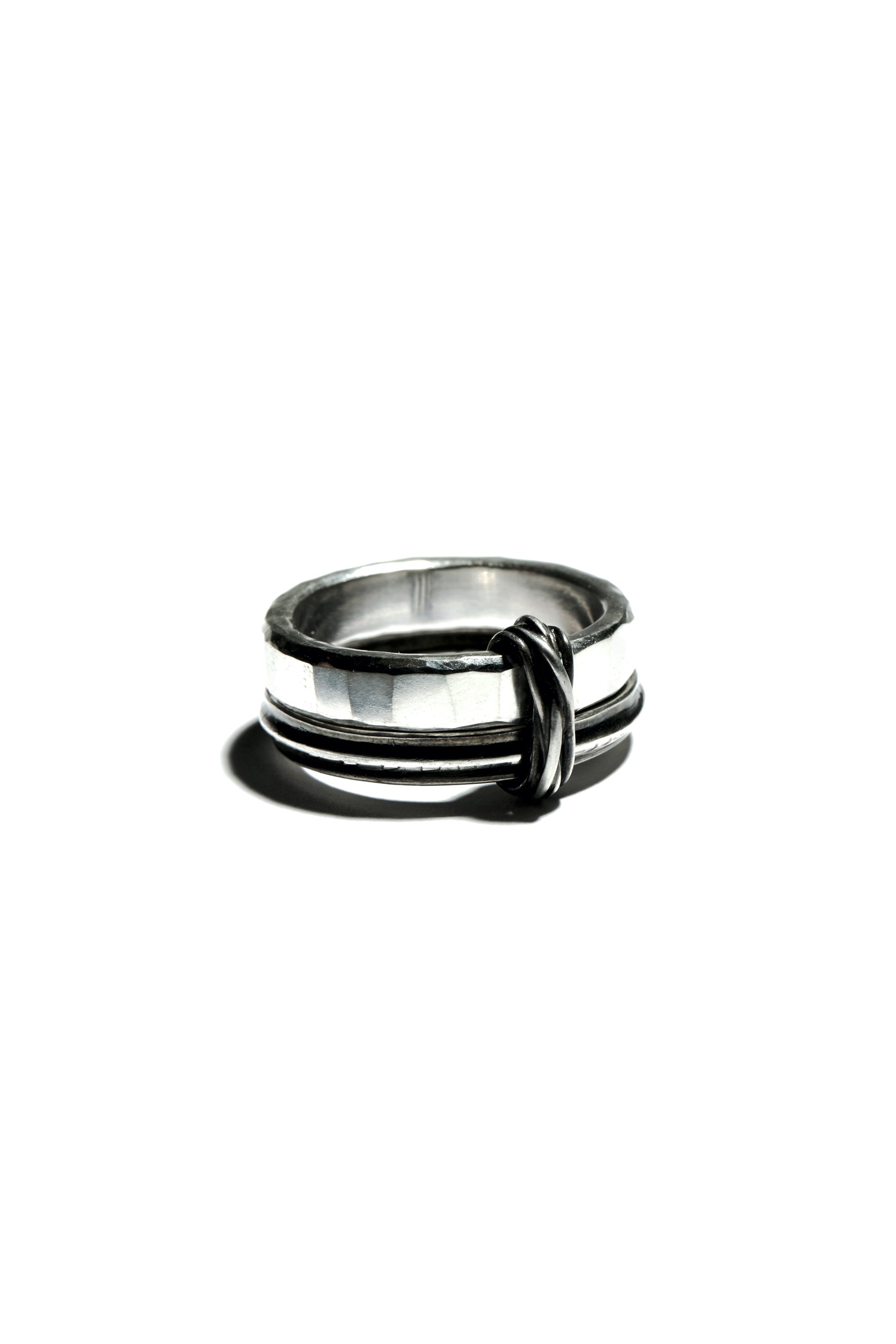 CONNECTED RING TAPE