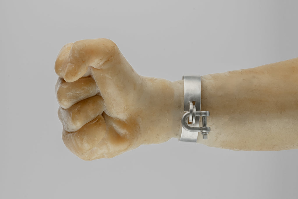Restraint Cuff (Charm Version, 15mm, AS)