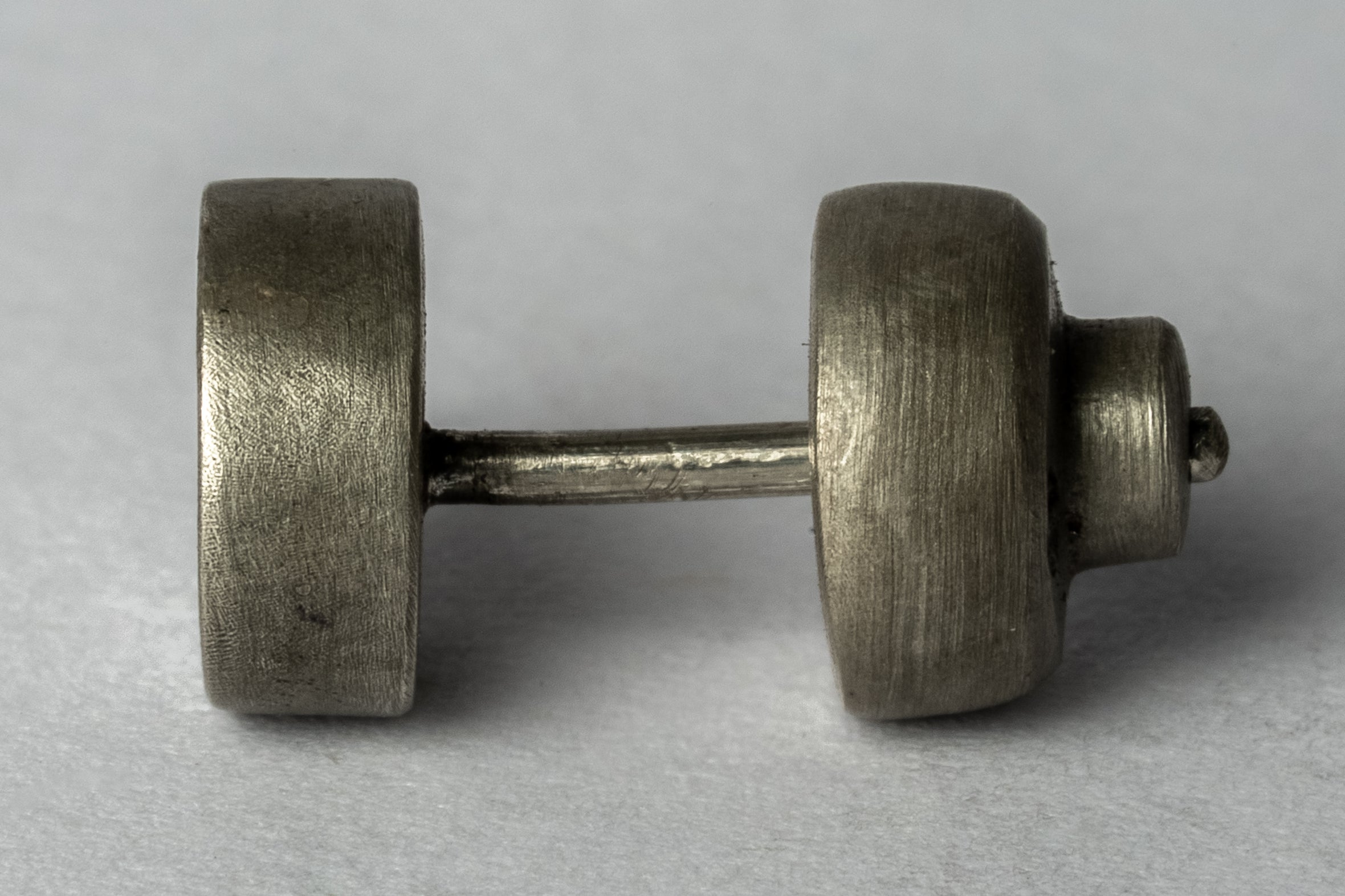 Stud Earring (0.2 CT, Tiny Faceted Diamond Slab, DA+FCDIA)