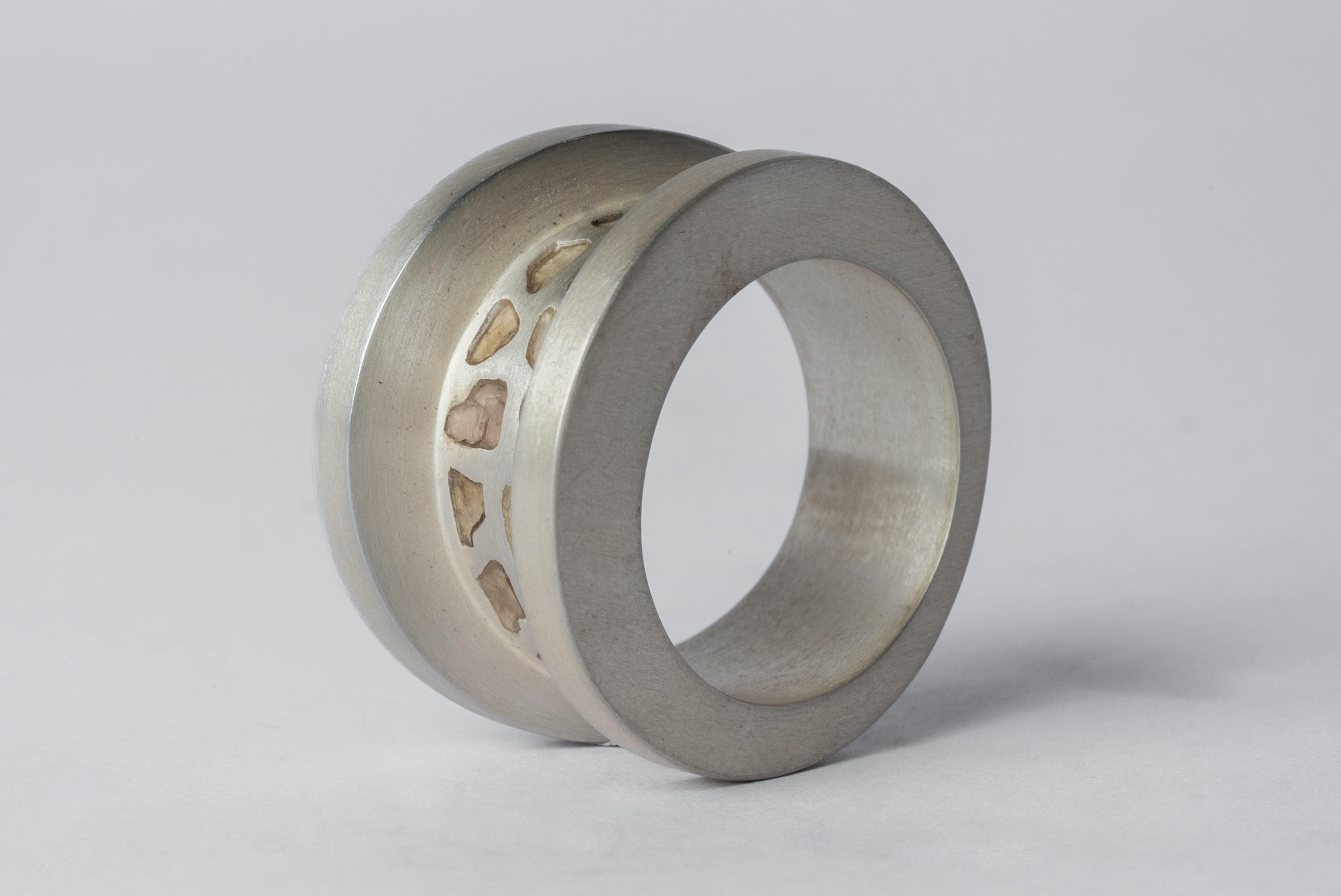 Parts of Four - Chasm Ring v2 (Wide, Mega Pavé, MA+DIA) – LABSTORE