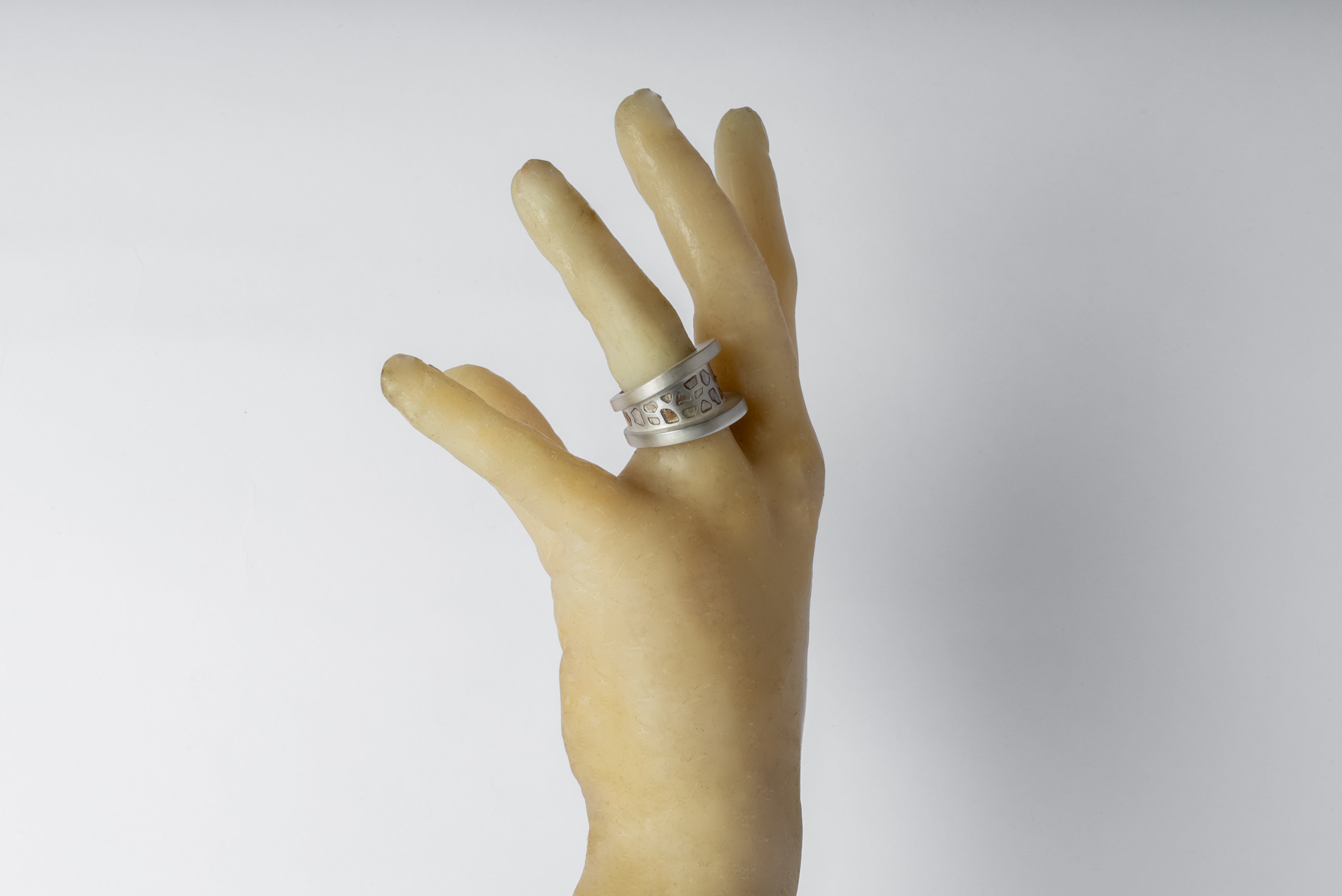 Parts of Four - Chasm Ring v2 (Wide, Mega Pavé, MA+DIA) – LABSTORE