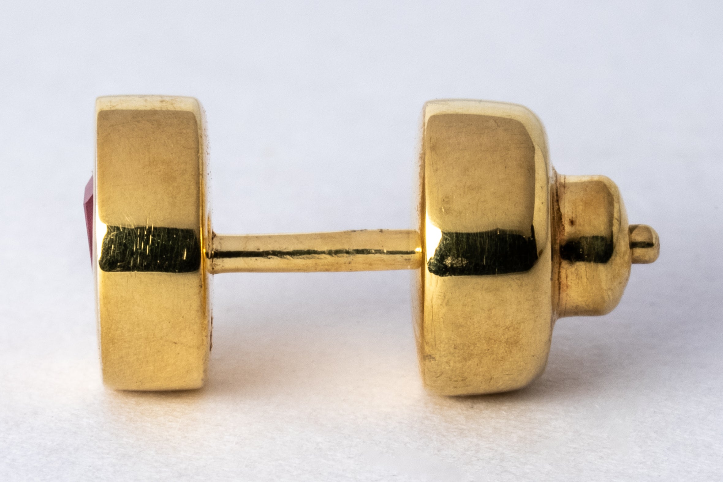 Stud Earring (0.2 CT, Ruby Slice, YGA+RUB)