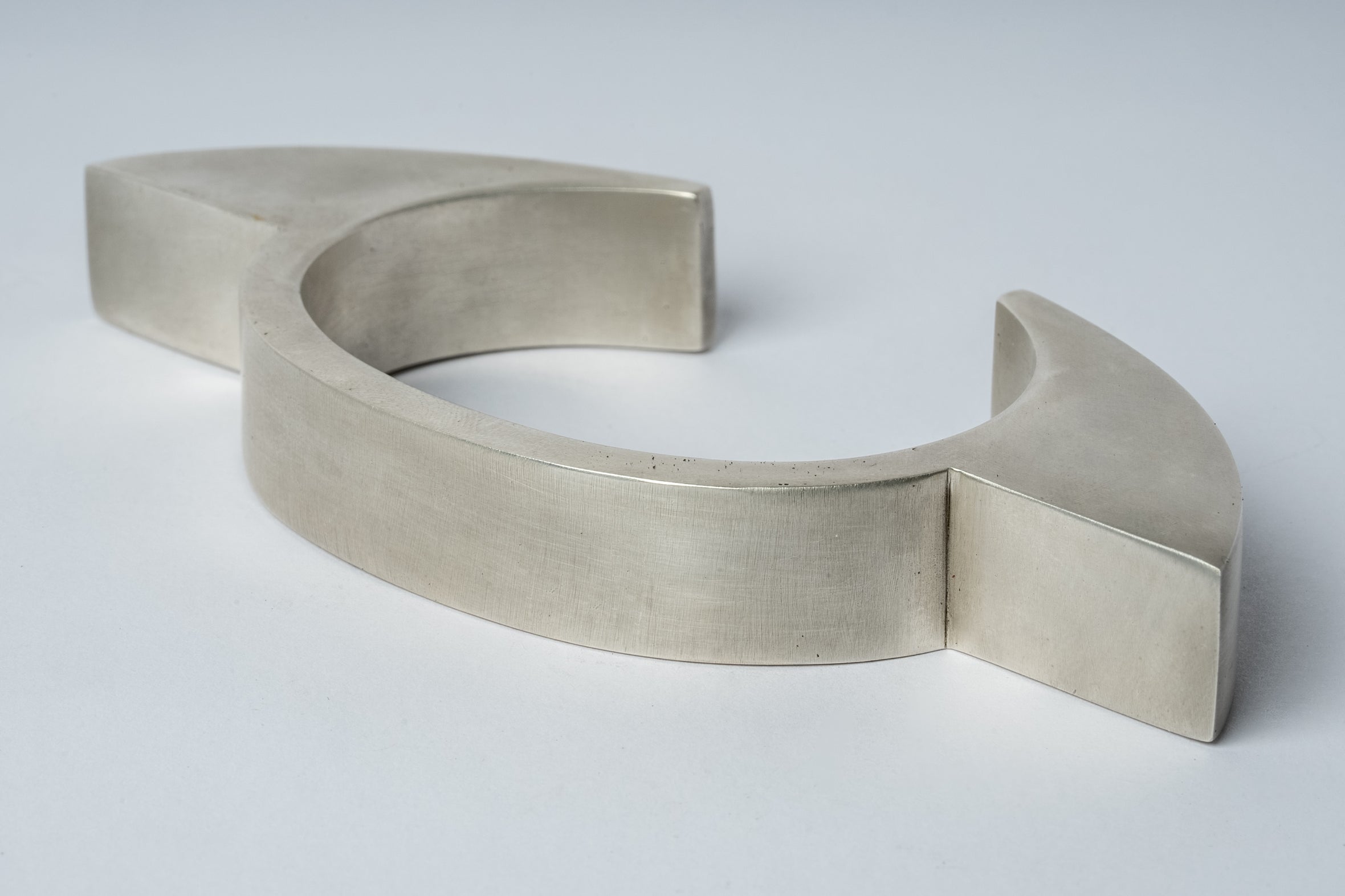 Crescent Bracelet Rework (Extended & Interrupted, 15mm, AS)