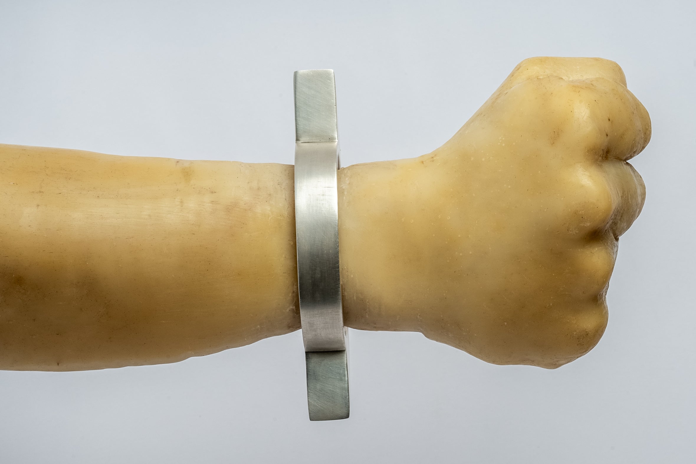 Crescent Bracelet Rework (Extended & Interrupted, 15mm, AS)