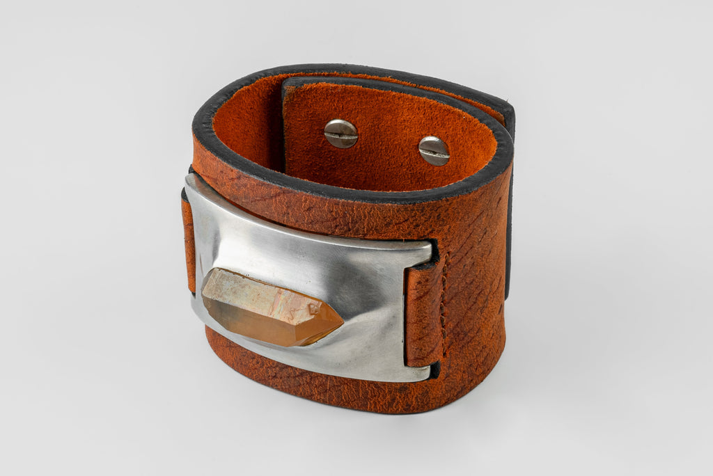 Amulet Cuff (Terrestrial, Iron Quartz, AS+IRQ+OKW)