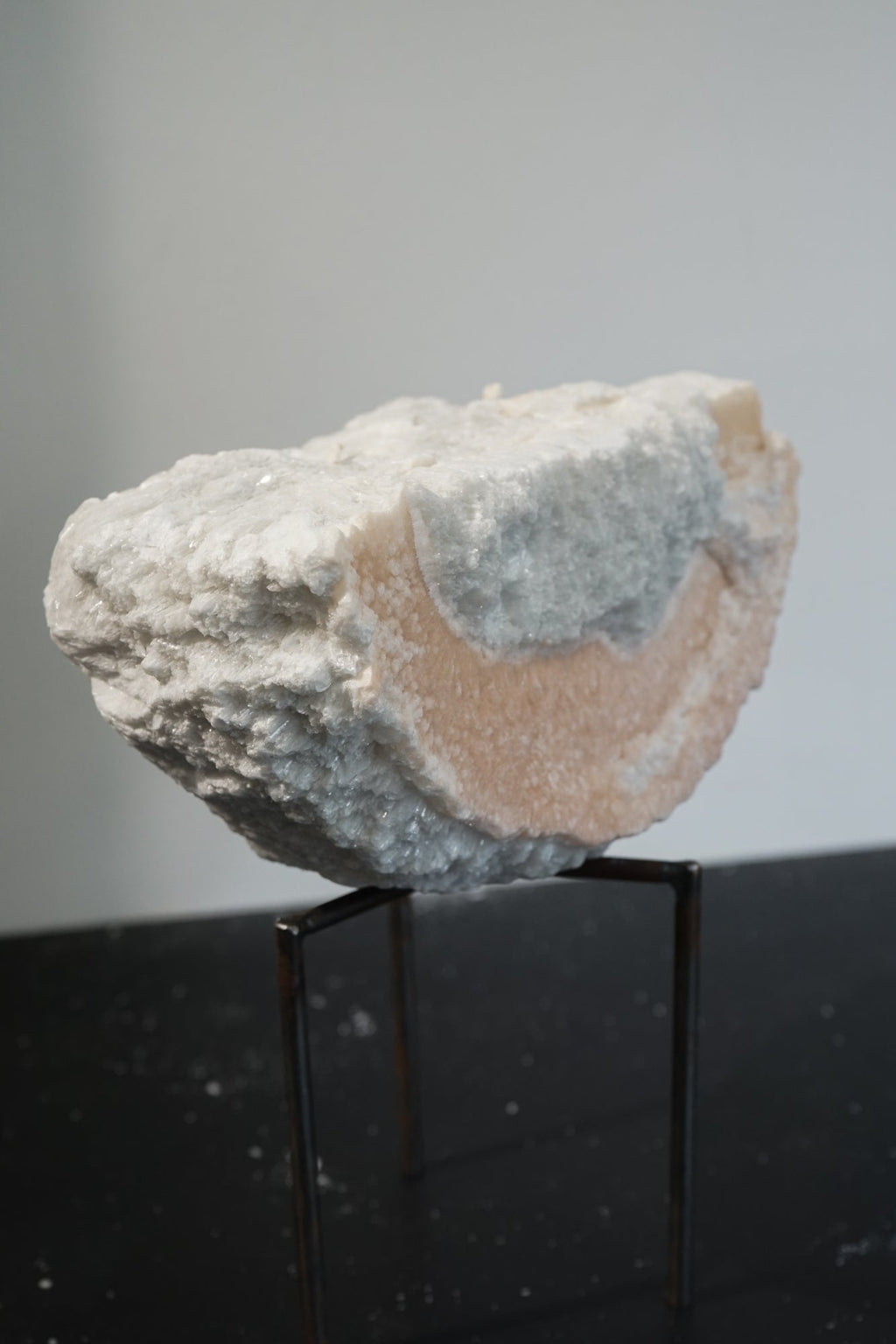 LARGE MADDER PLANT CANDLE