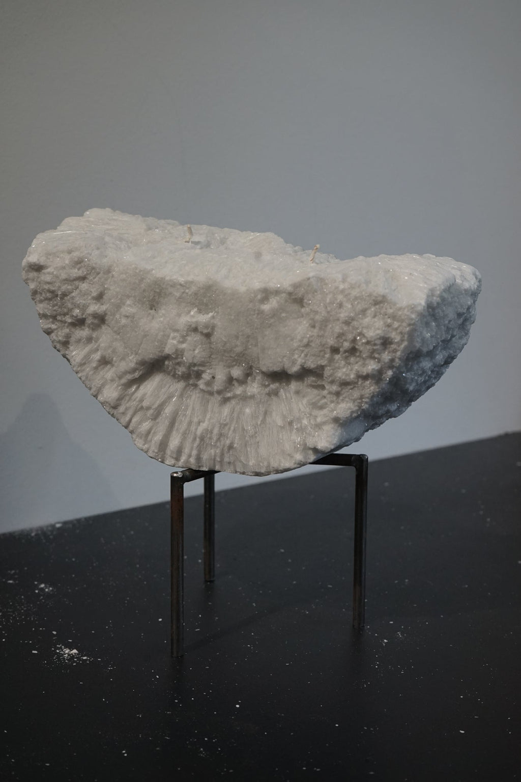 LARGE CHARCOAL CANDLE