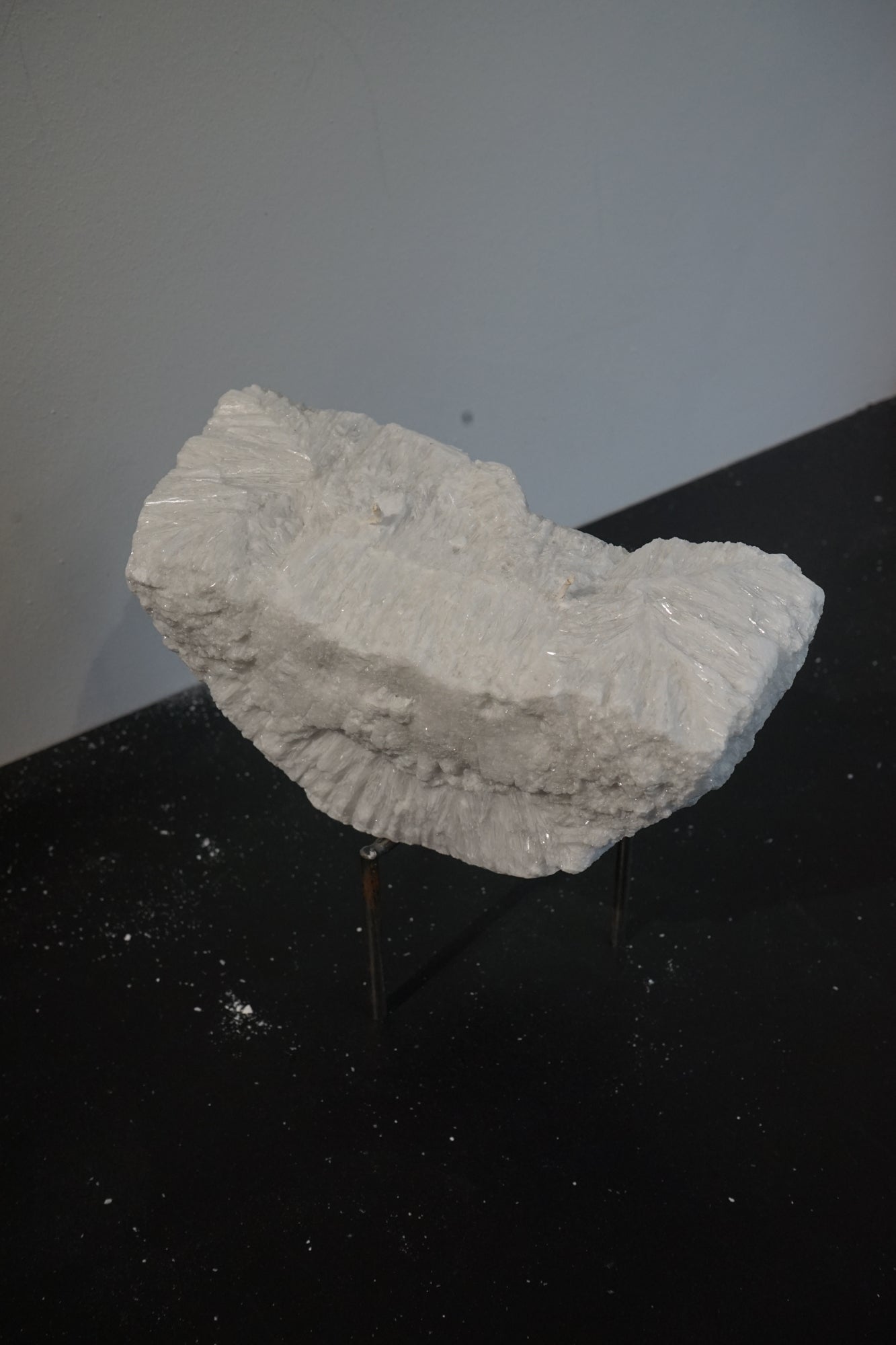 LARGE CHARCOAL CANDLE