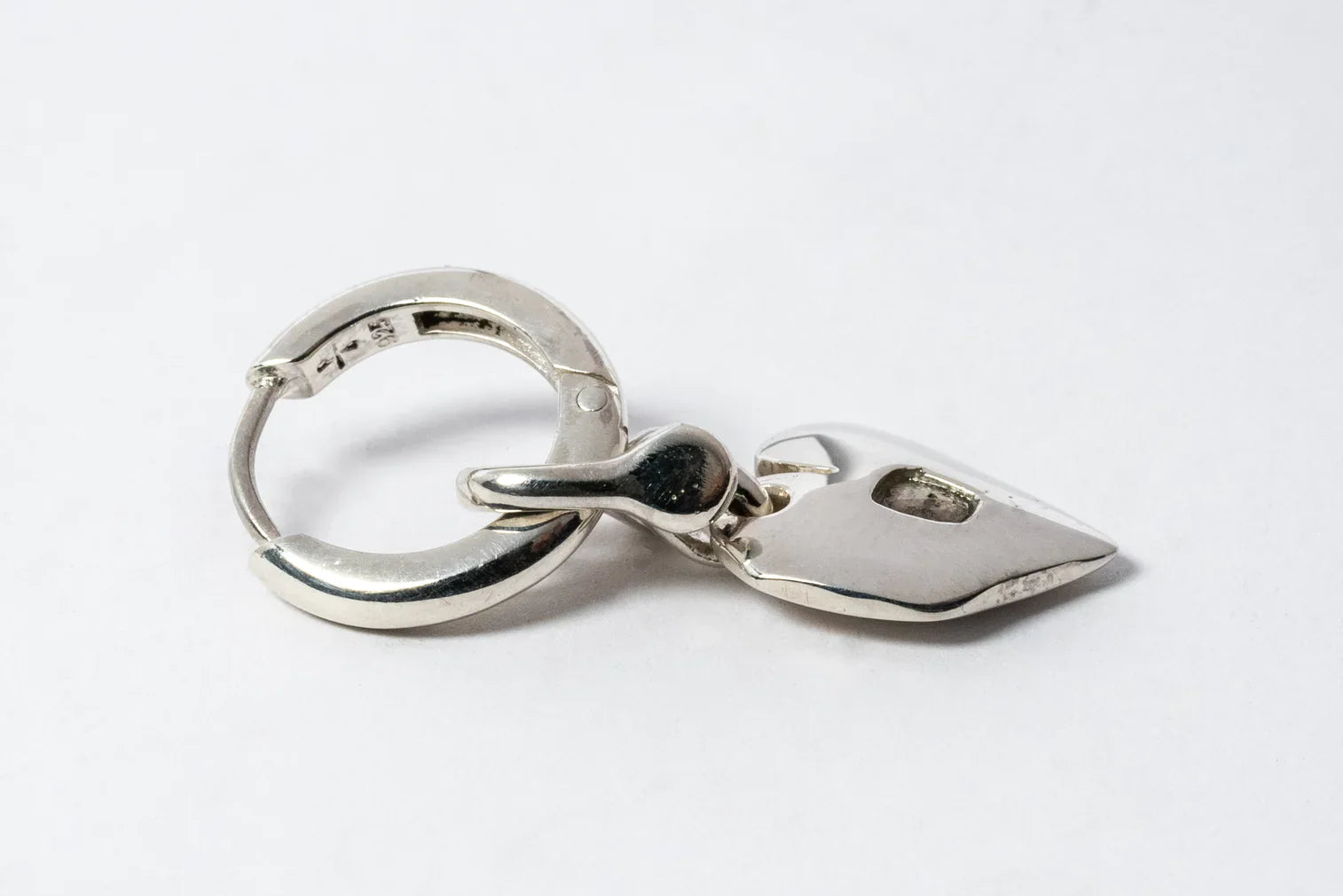 Jazz's Solid Heart Earring (Extra Small, 0.2 CT, Tiny Faceted Diamond Slab, PA+FCDIA)