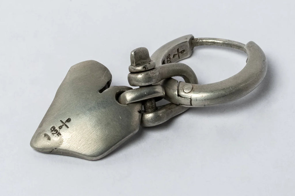 Jazz's Solid Heart Earring (Extra Small, 0.2 CT, Tiny Faceted Diamond Slab, DA+FCDIA)