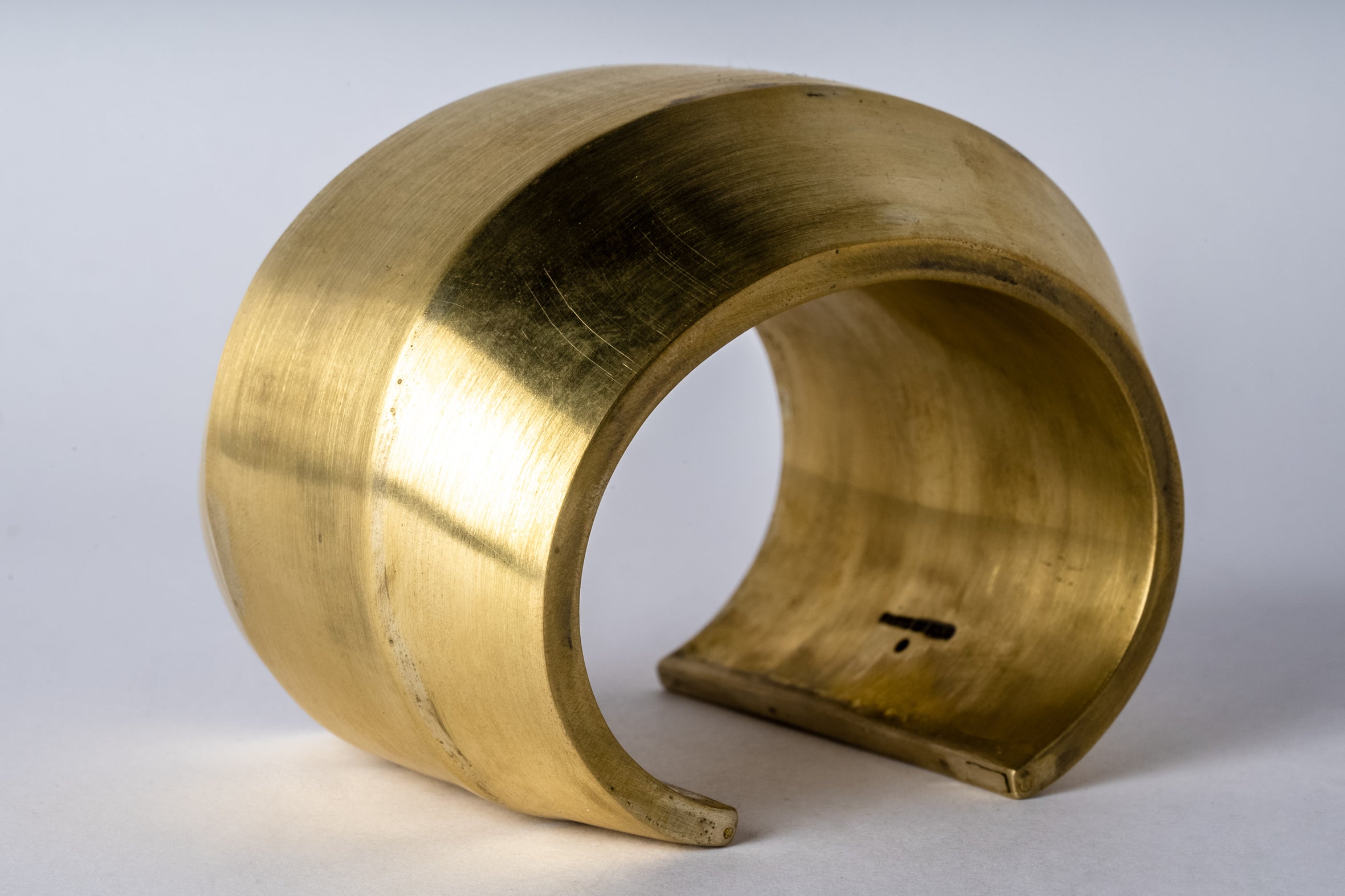 Crescent Bracelet (Wedge Var., 60mm, MR)