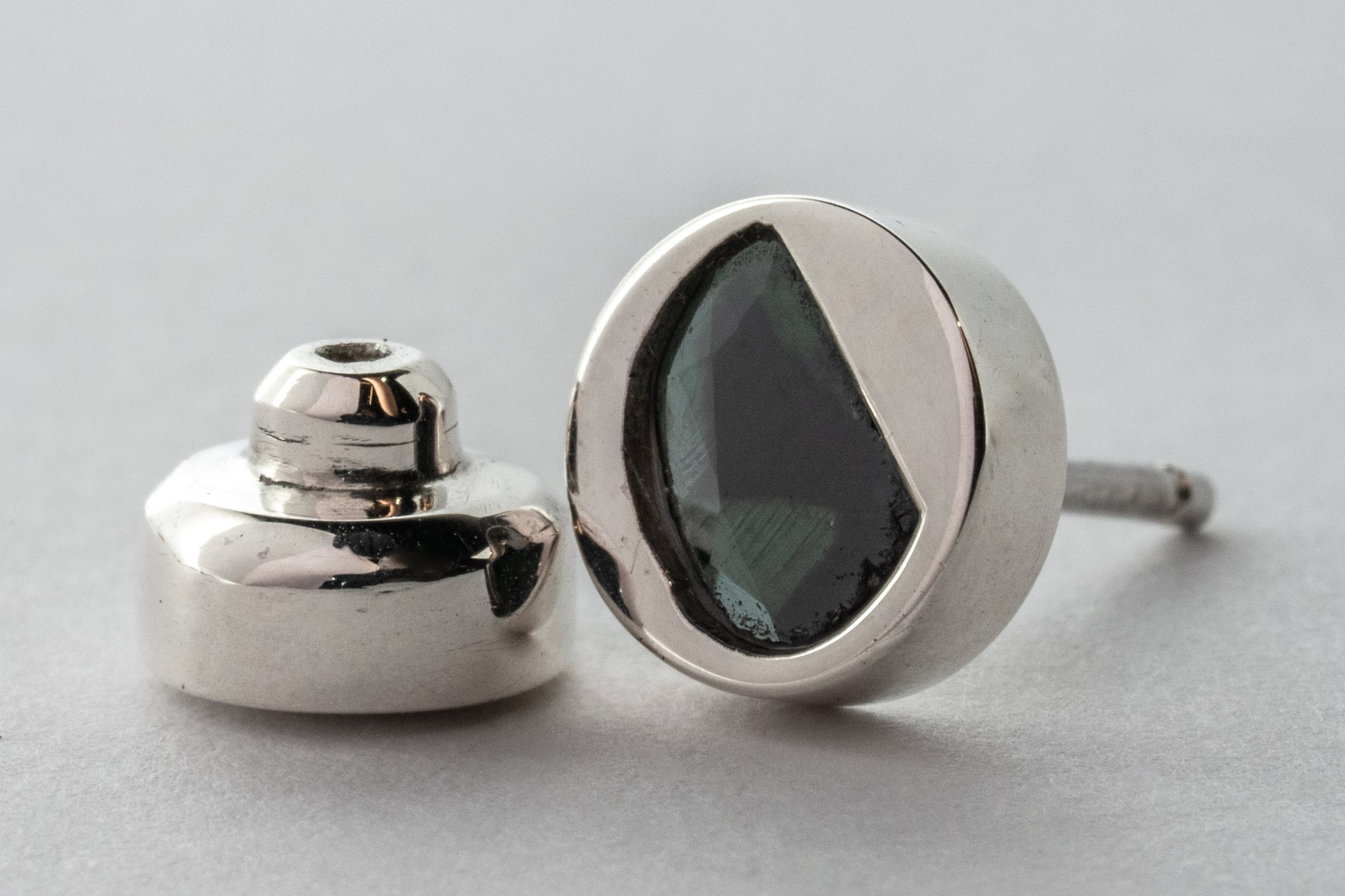 Stud Earring (0.2 CT, Blue Diamond Slab, PA+BDIA)