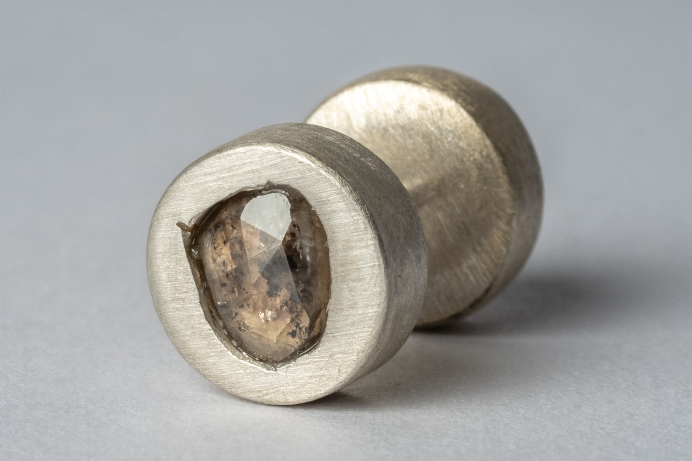 Stud Earring (0.2 CT, Tiny Faceted Diamond Slab, MA+FCDIA)