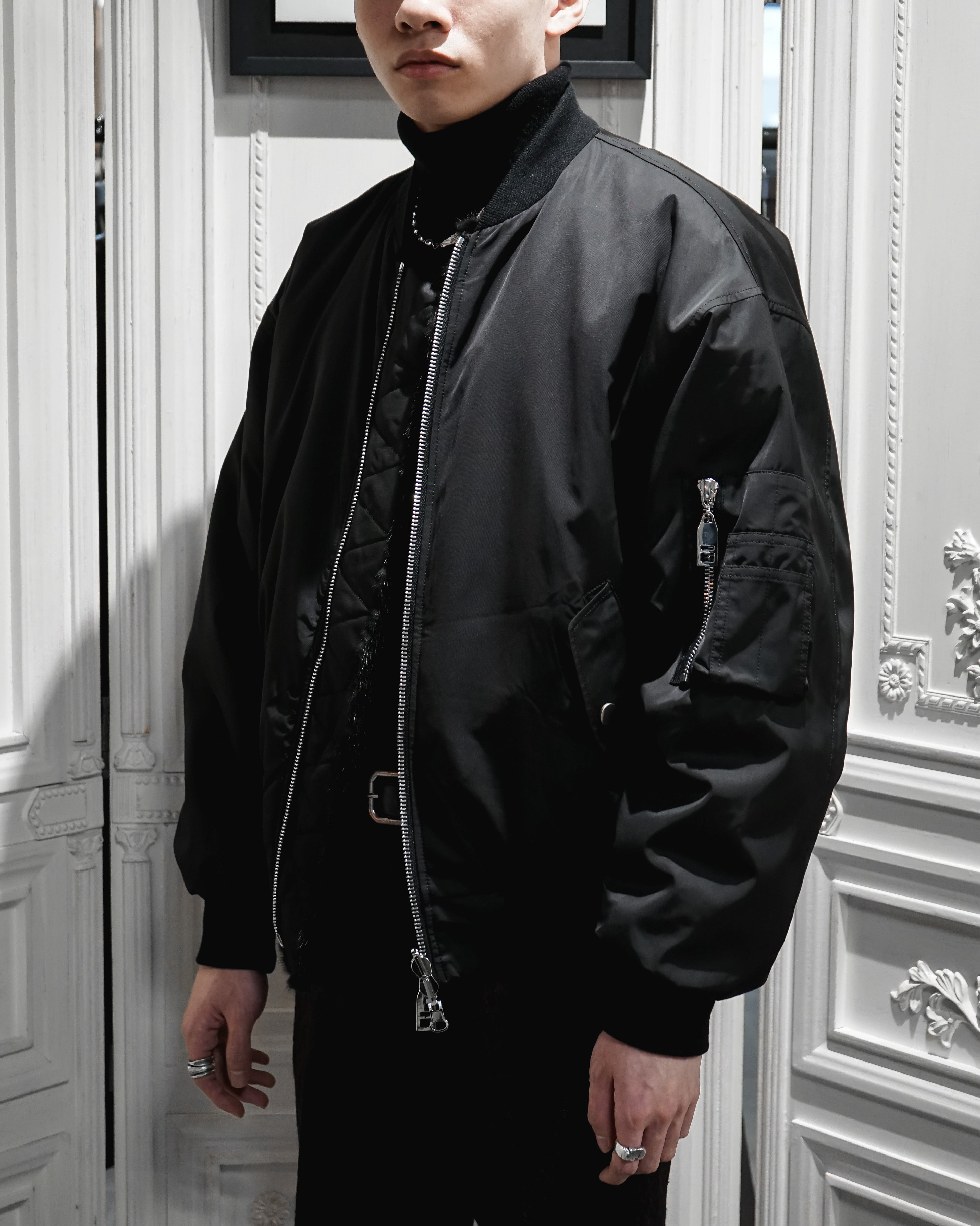 BLACK UNISEX REVERSIBLE MINK FUR BOMBER W/O LOGO