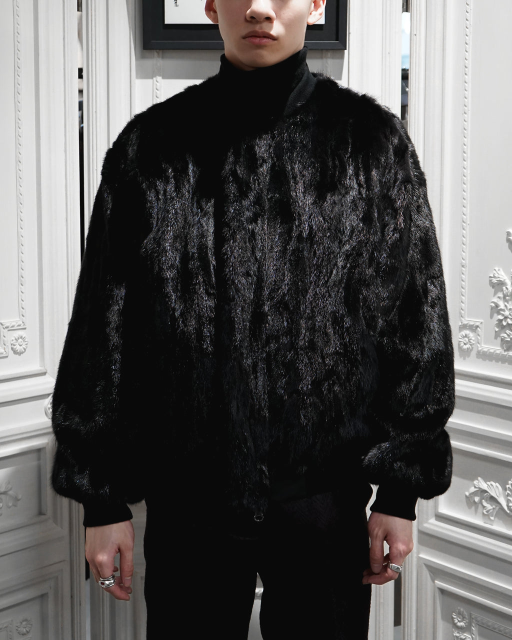 BLACK UNISEX REVERSIBLE MINK FUR BOMBER W/O LOGO