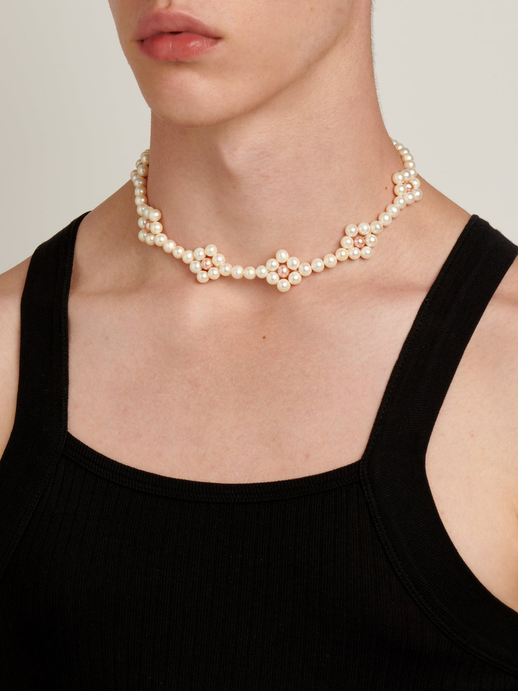 DAISY PEARL NECKLACE