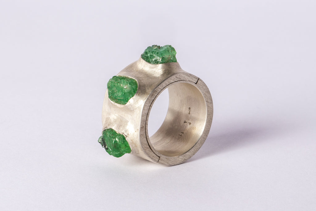 Sistema Ring (Terrestrial Surfaced, 3 Green Garnets)