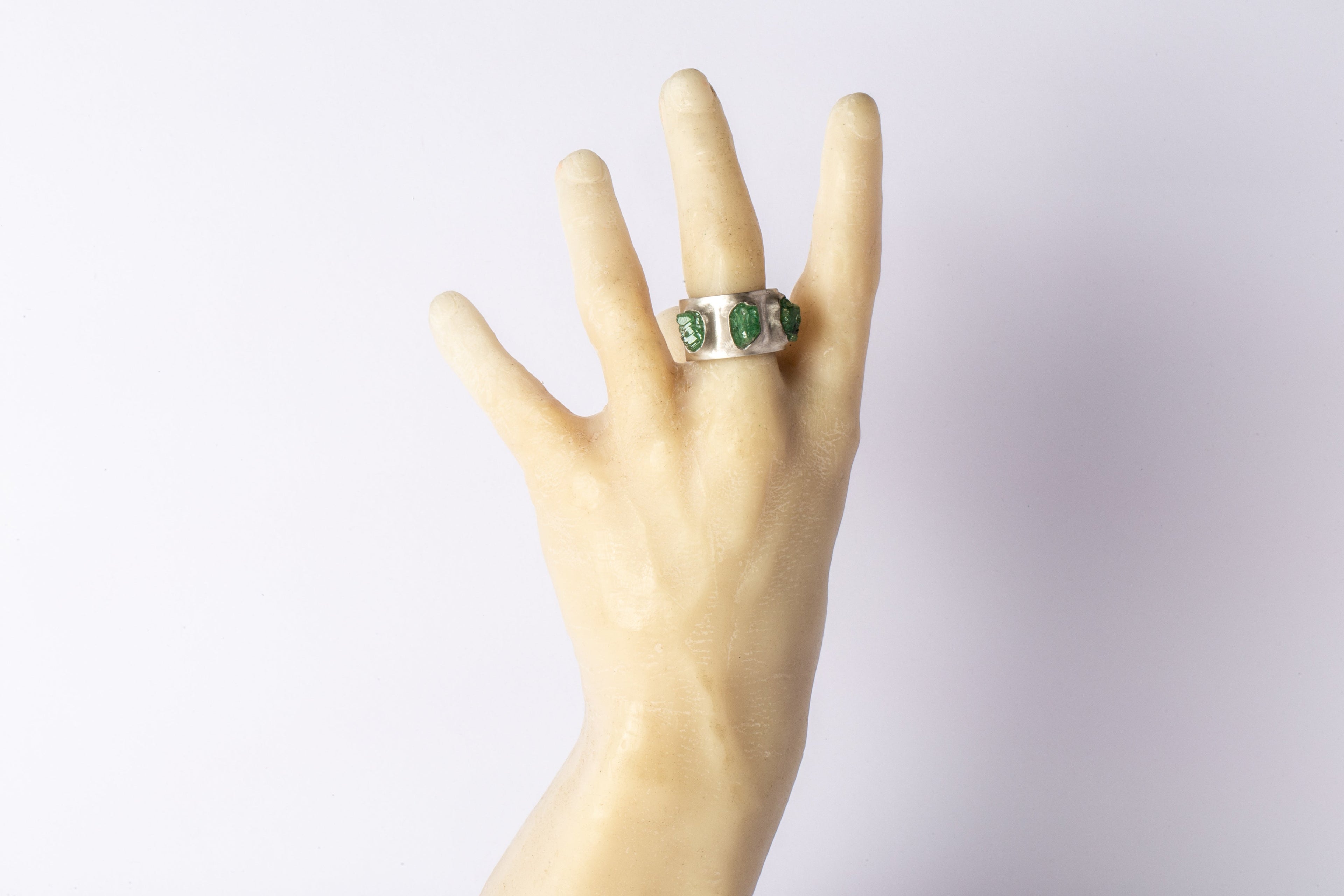 Sistema Ring (Terrestrial Surfaced, 3 Green Garnets)