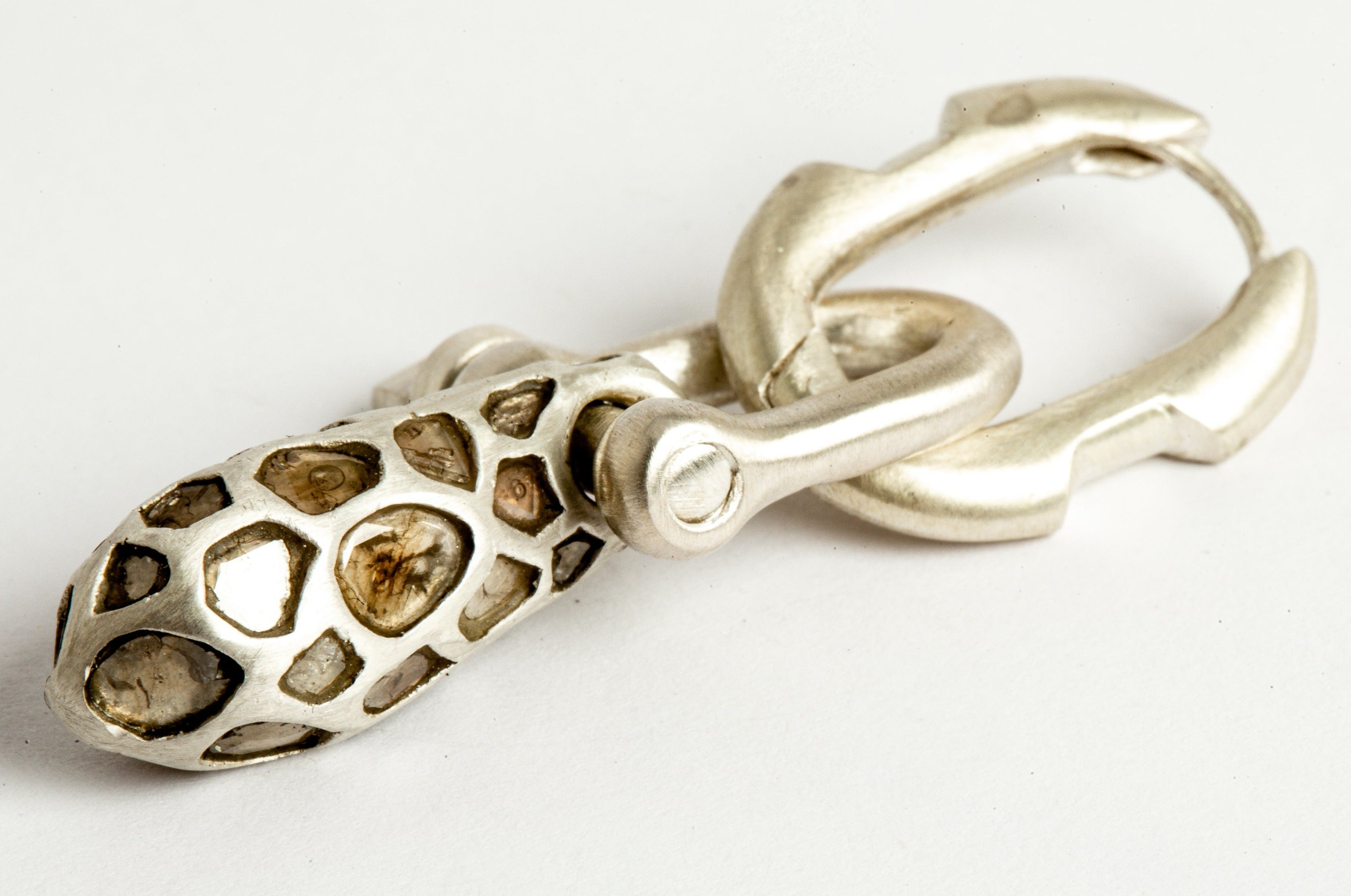 Deco Earring (Extra Small Link, Mega Pavé)