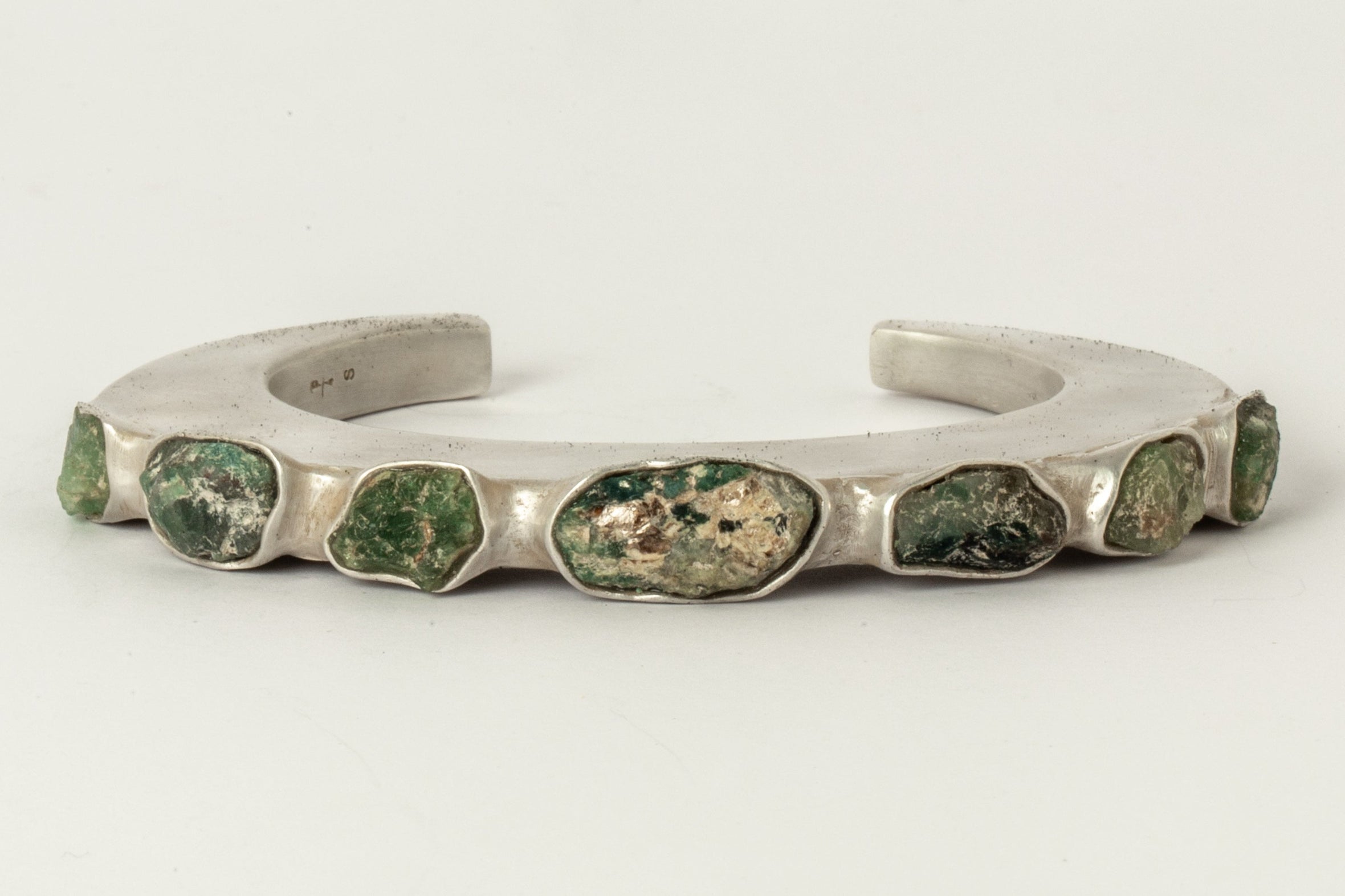 Crescent Bracelet (Terrestrial Surfaced, 7mm)
