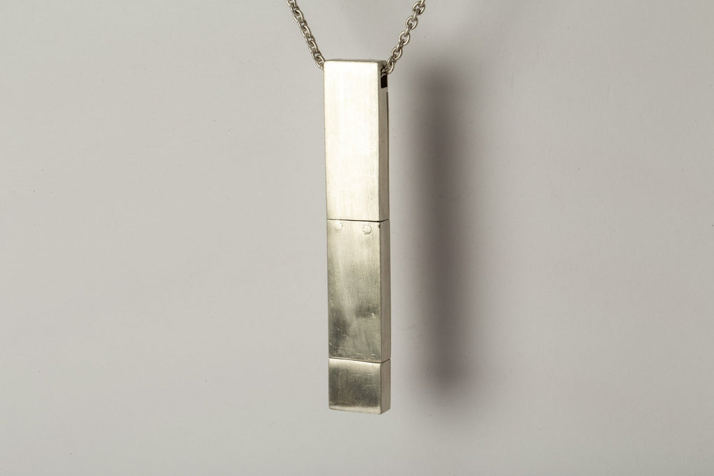 USB Necklace v5 (Long, 128GB, USB 3.0, MA)