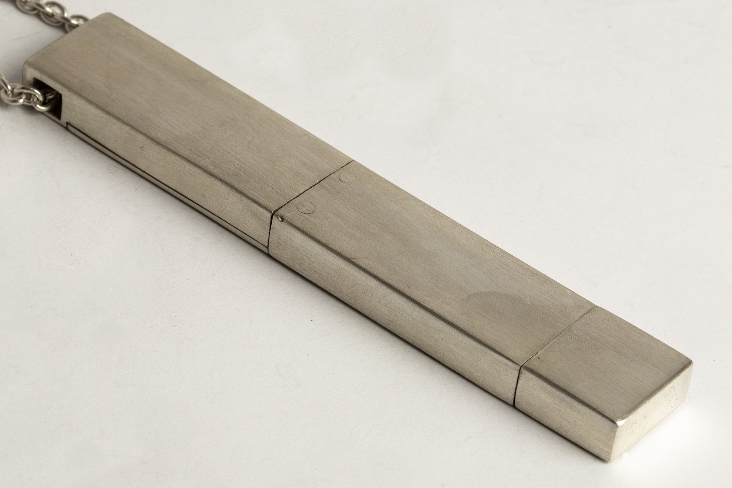 USB Necklace v5 (Long, 128GB, USB 3.0, MA)