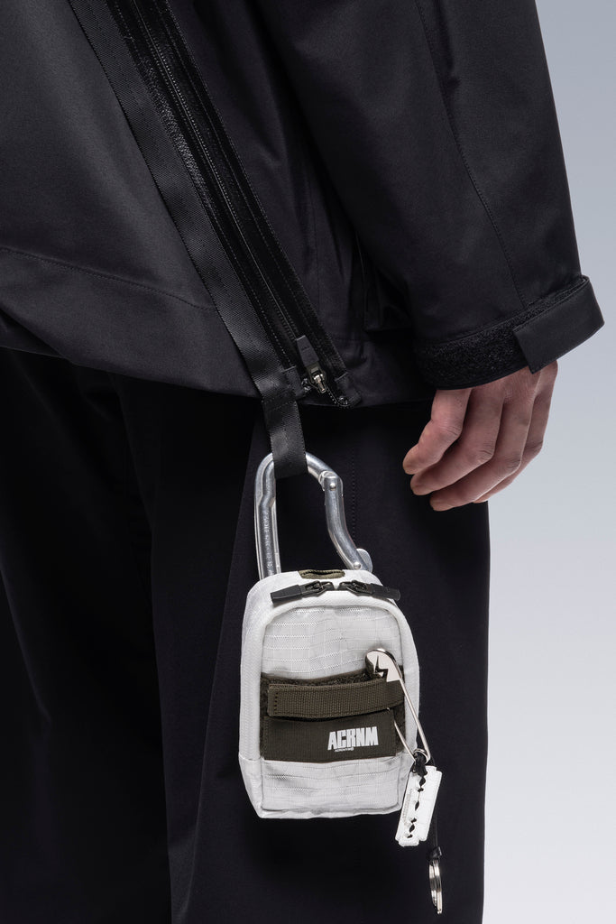 J115-GT 3L Gore-Tex Pro Interops Jacket - Black/Black