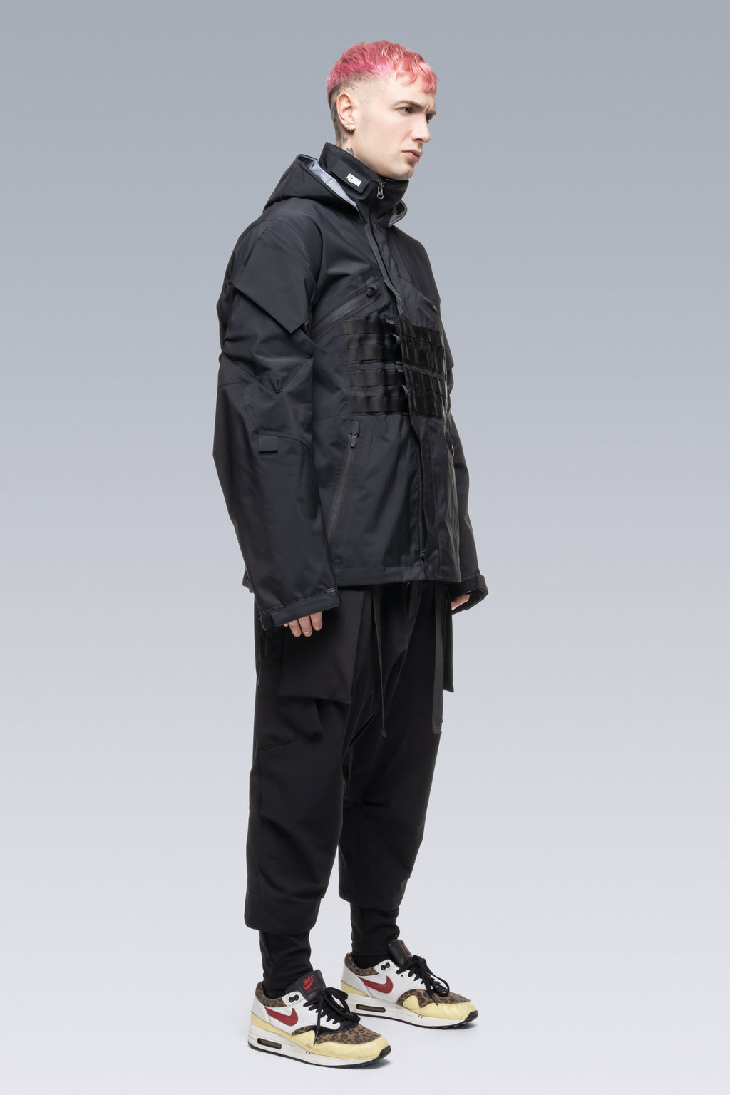 J1WTS-GT 3L Gore-Tex Pro Interops Jacket - Black