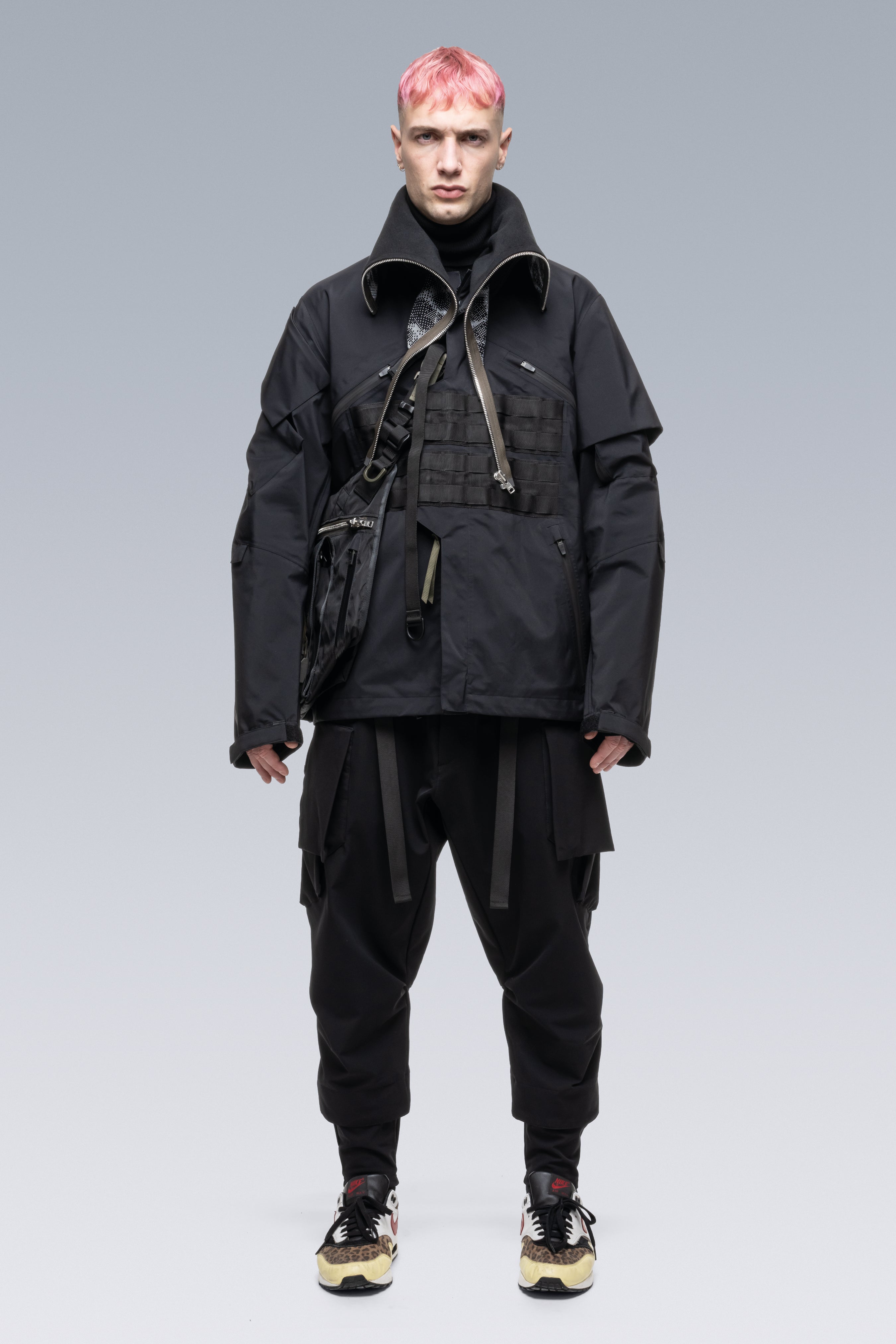 J1WTS-GT 3L Gore-Tex Pro Interops Jacket - Black