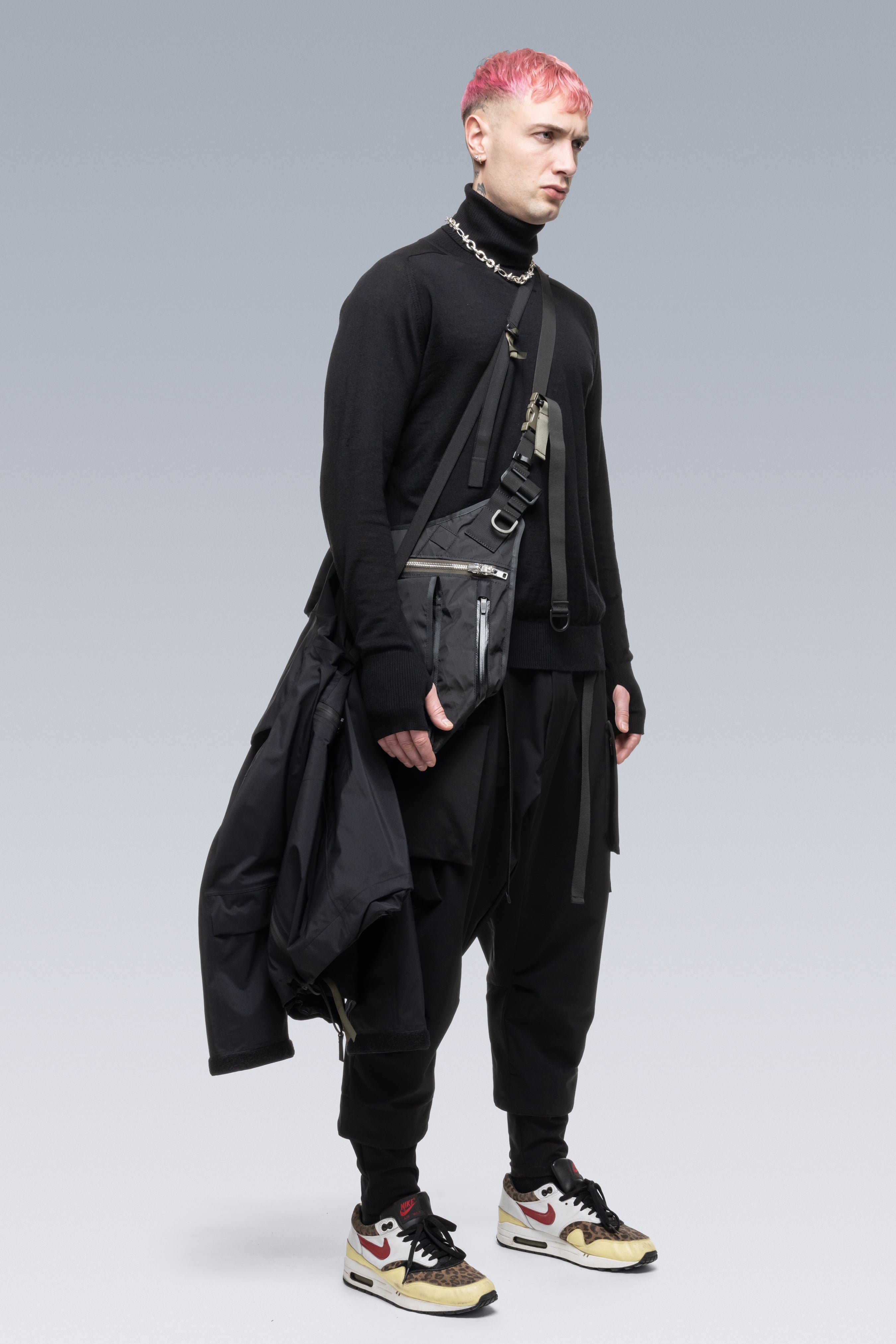 J1WTS-GT 3L Gore-Tex Pro Interops Jacket - Black